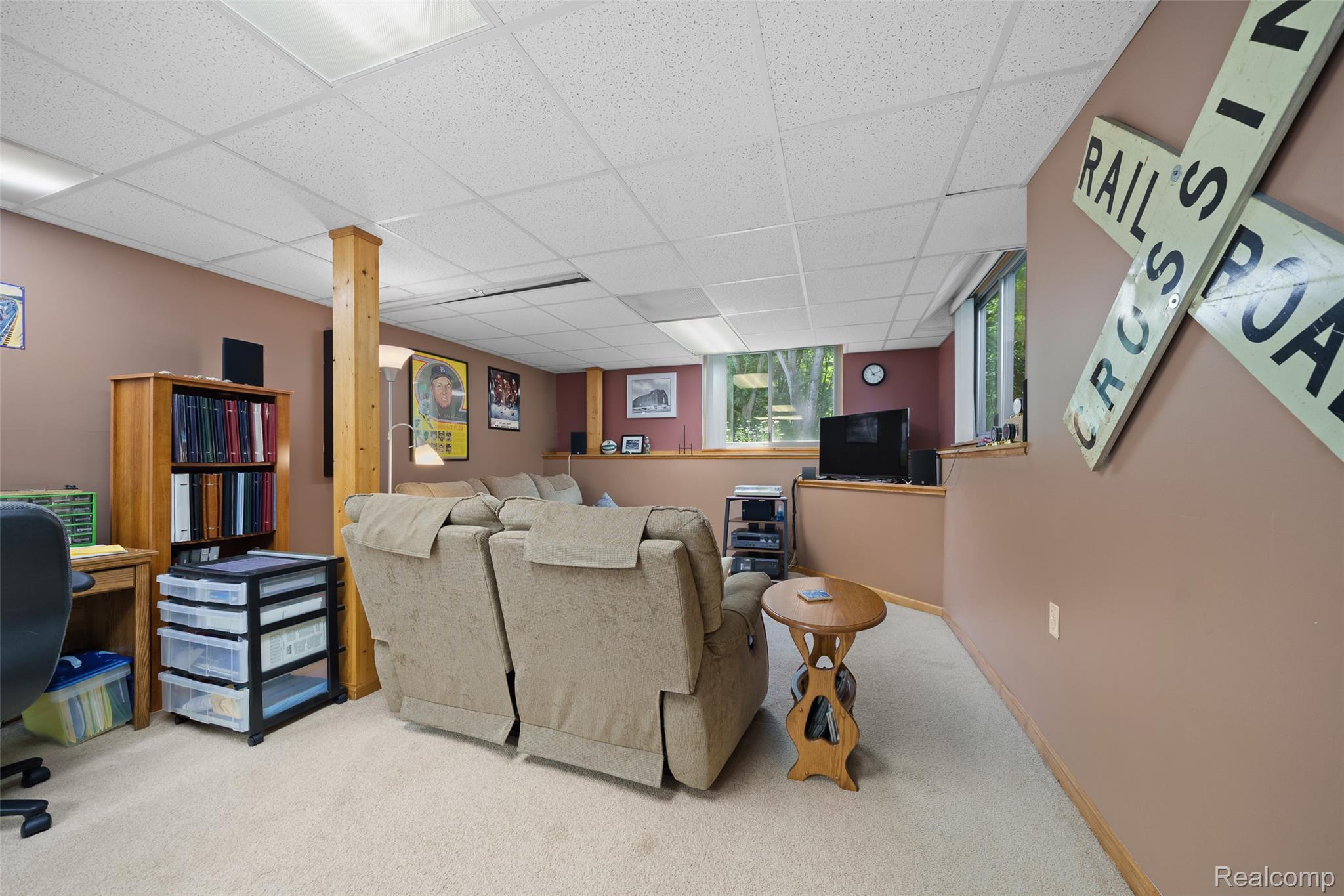 2097 Huntington Drive