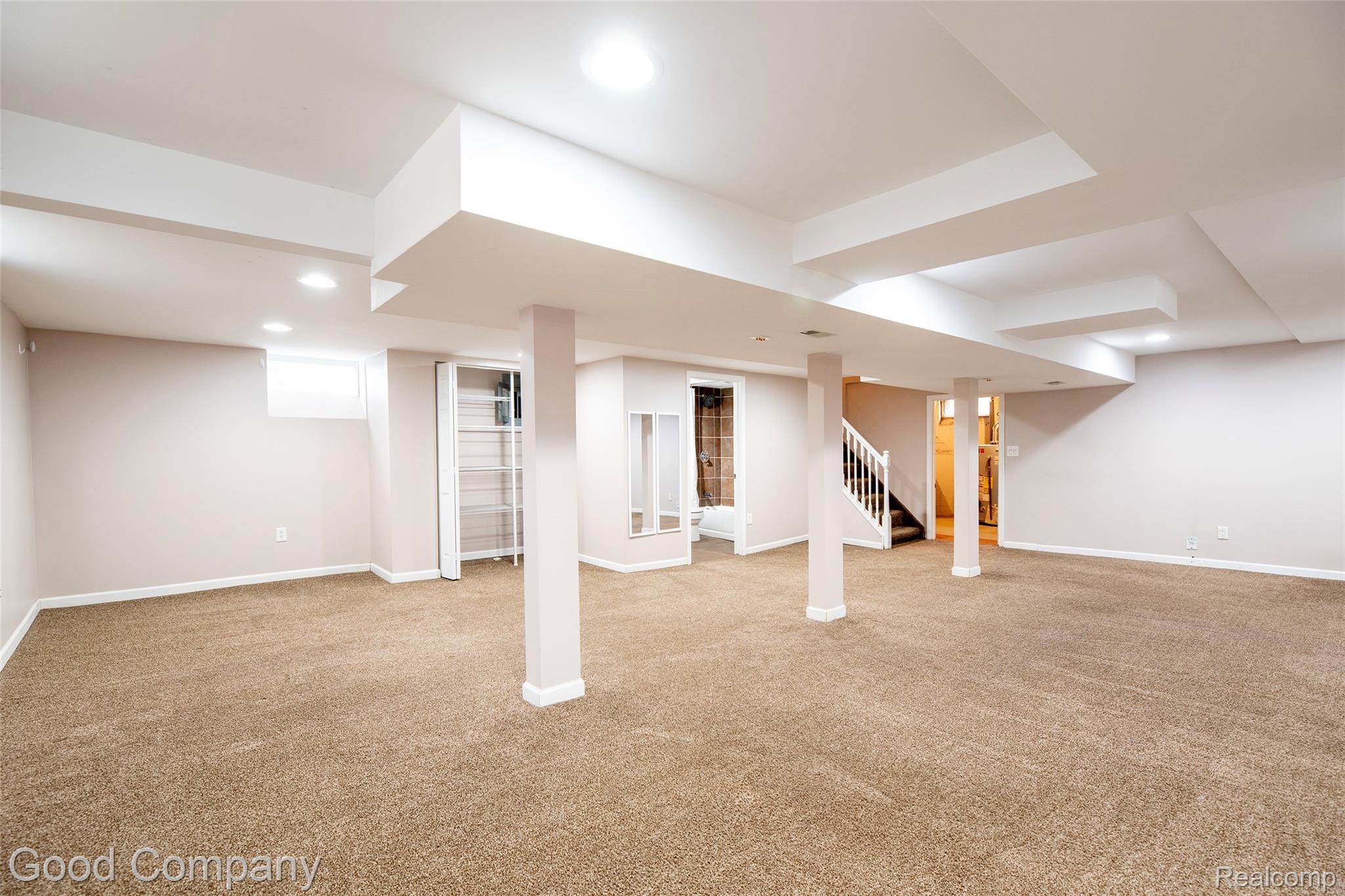 2224 N Connecticut Avenue