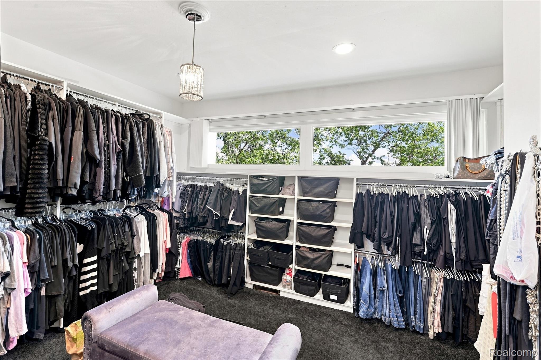 3802 Columbia Drive