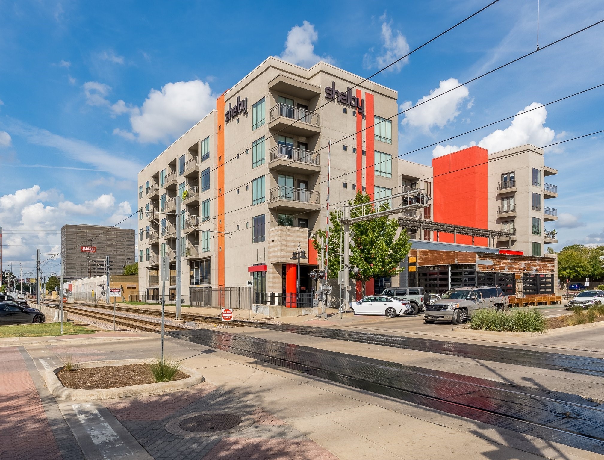 5609 SMU Boulevard 404