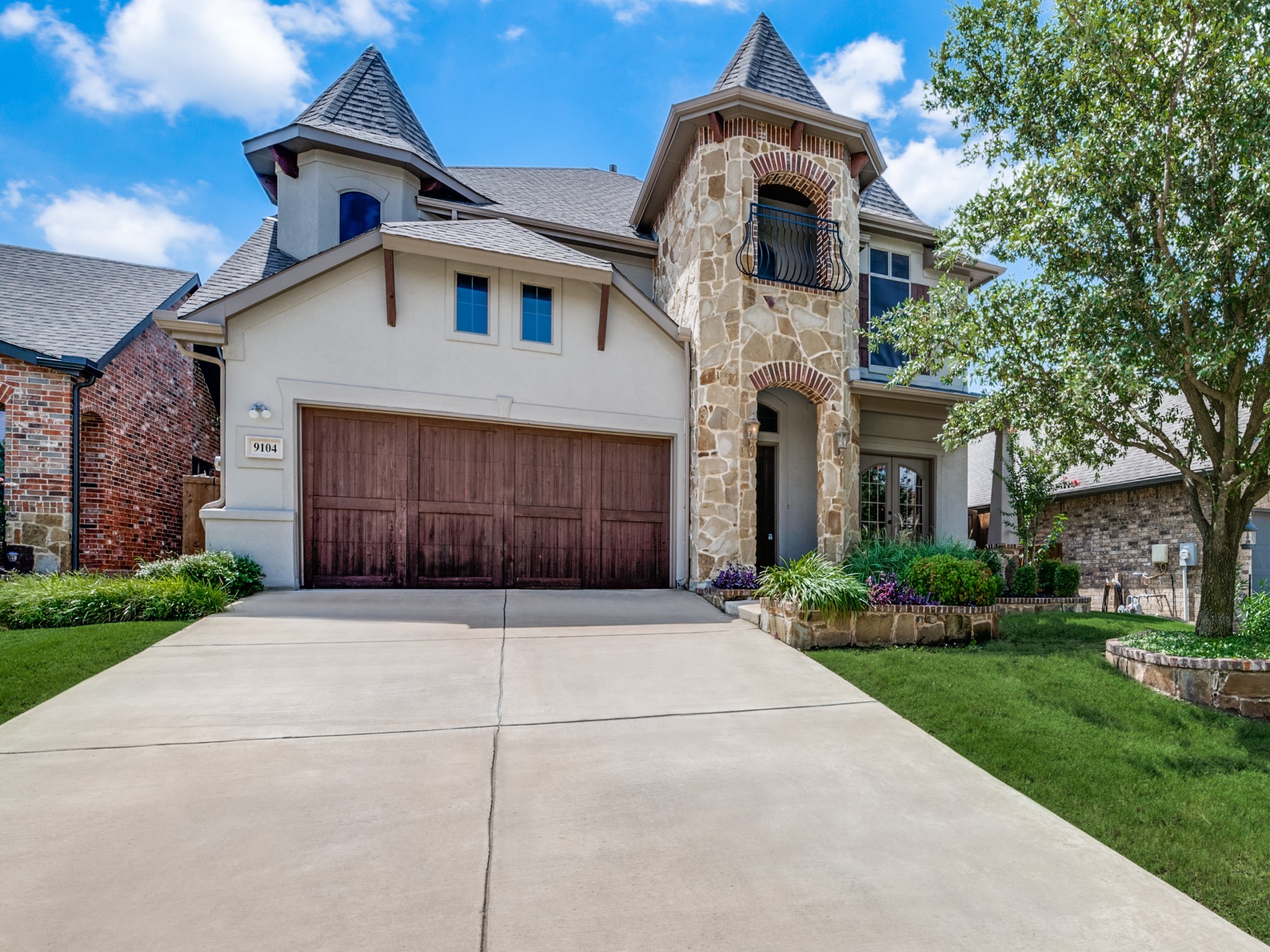 9104 Wiggins Drive
