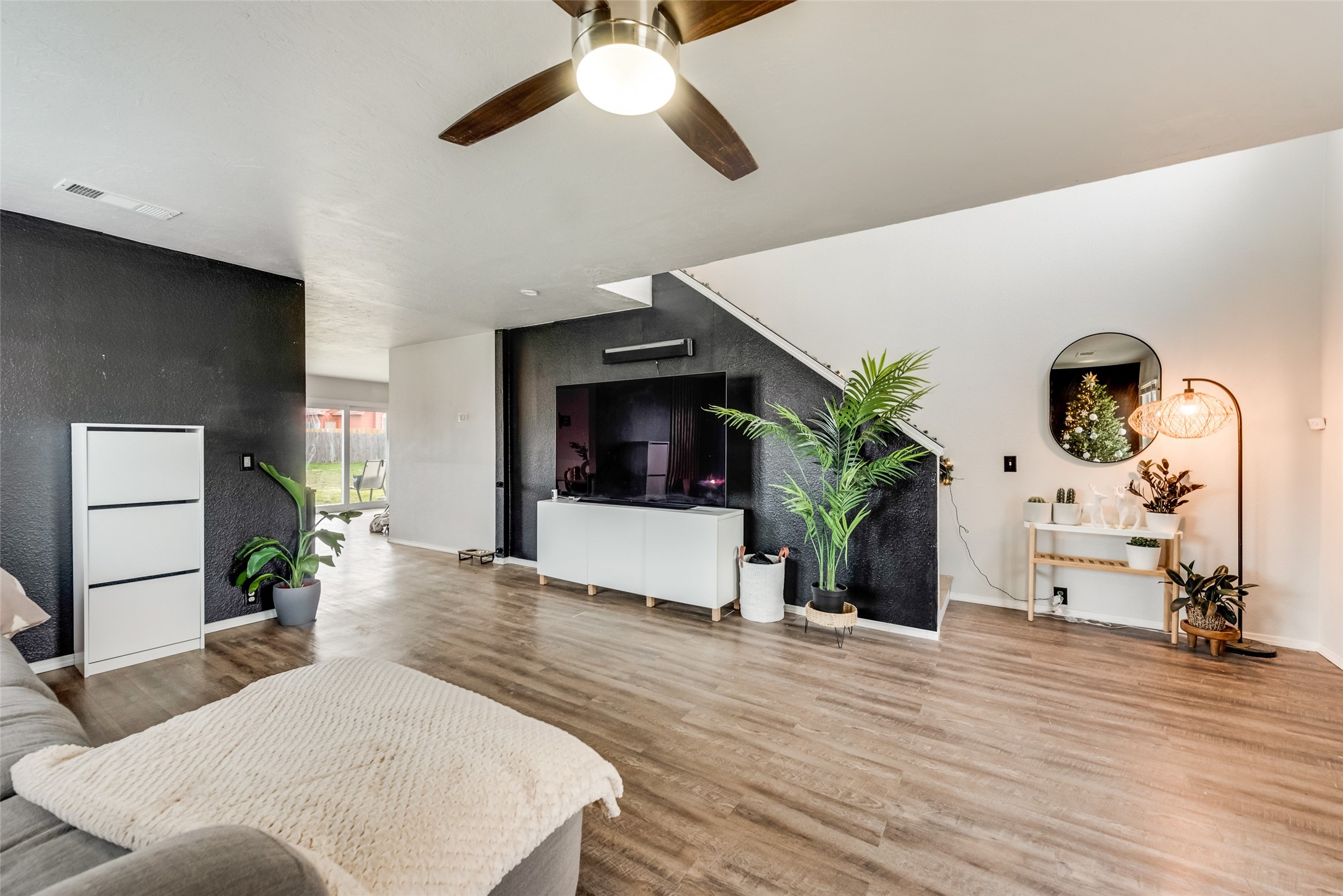 5028 Urban Avenue