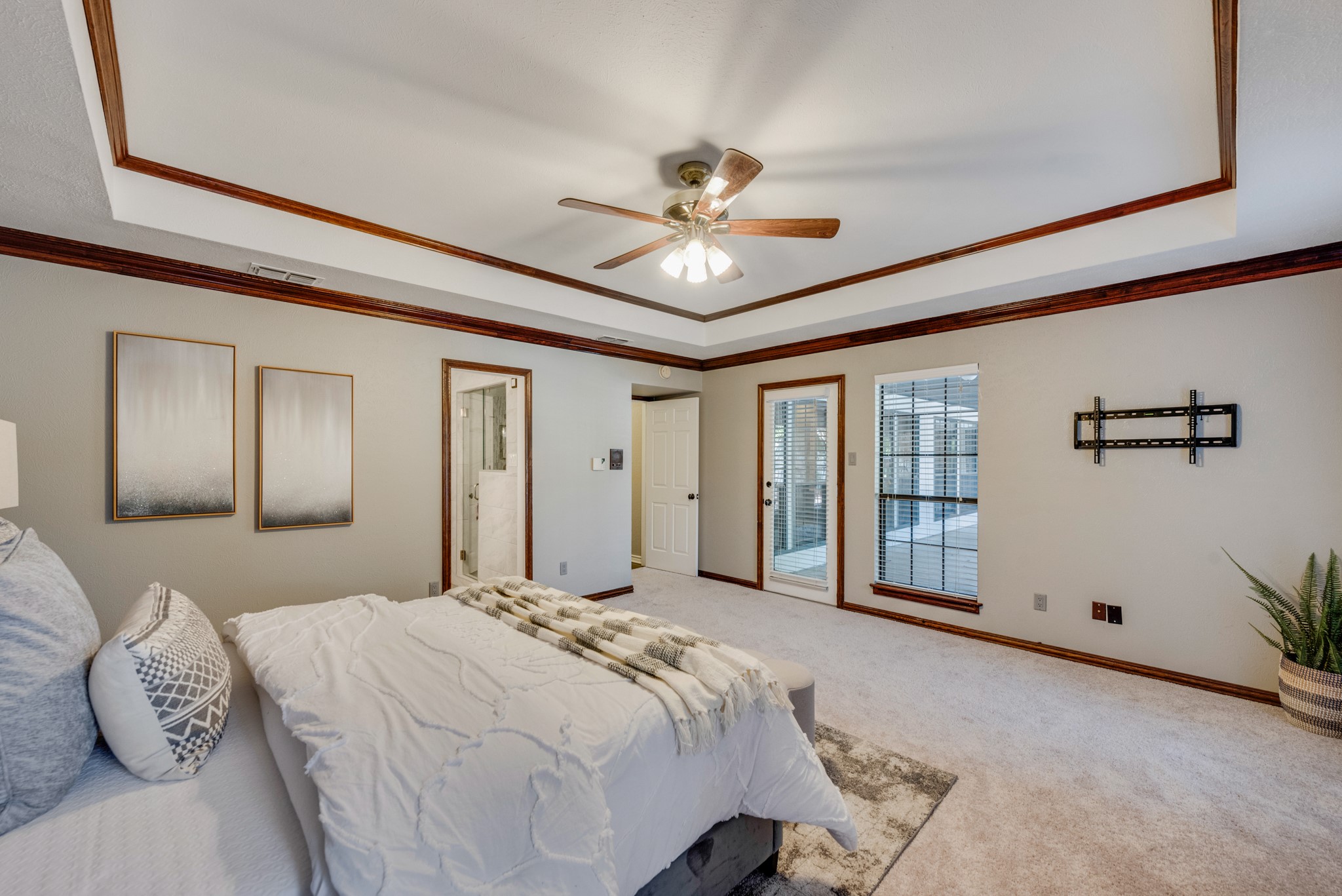180 Coyote Court