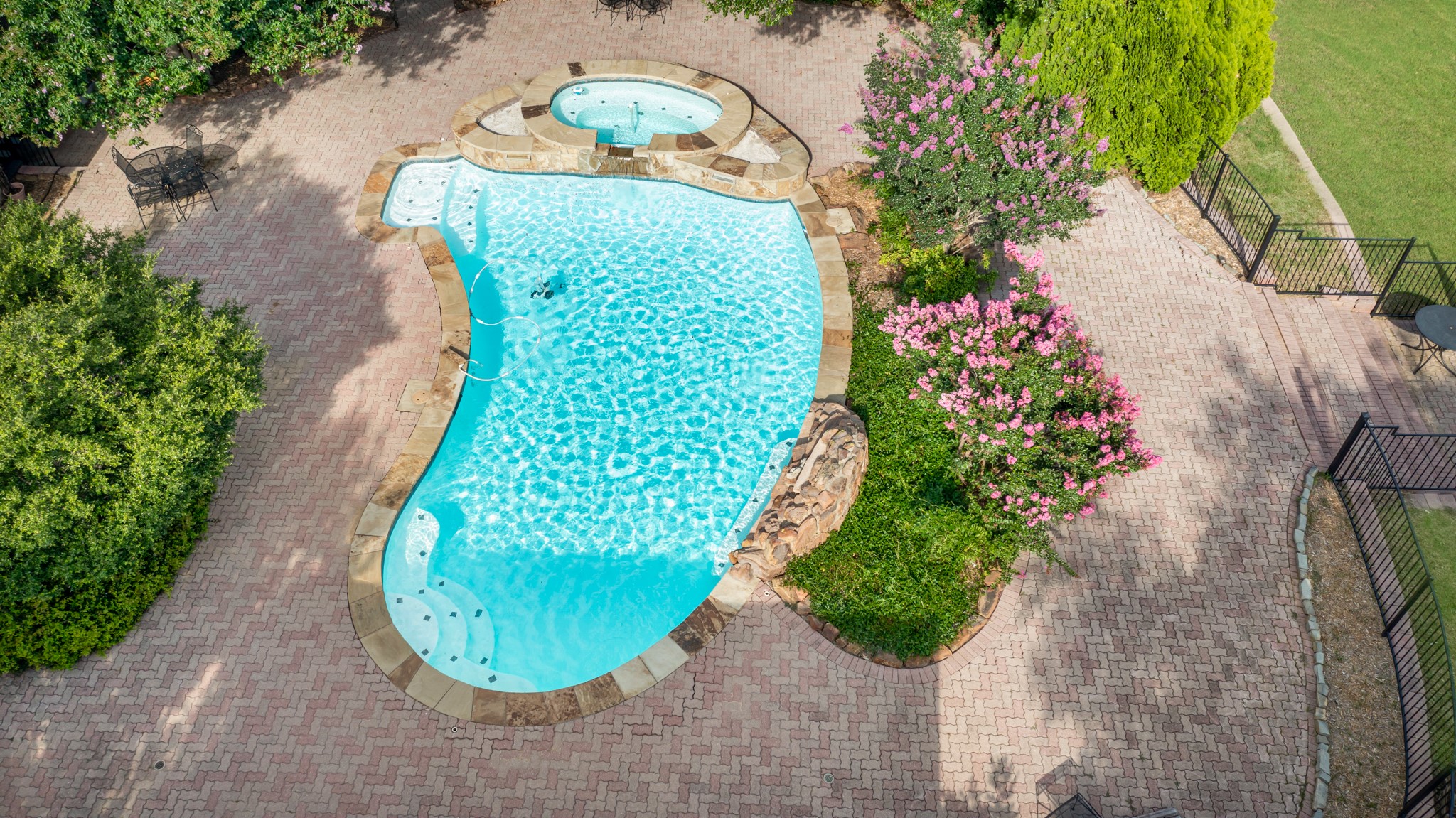 180 Coyote Court