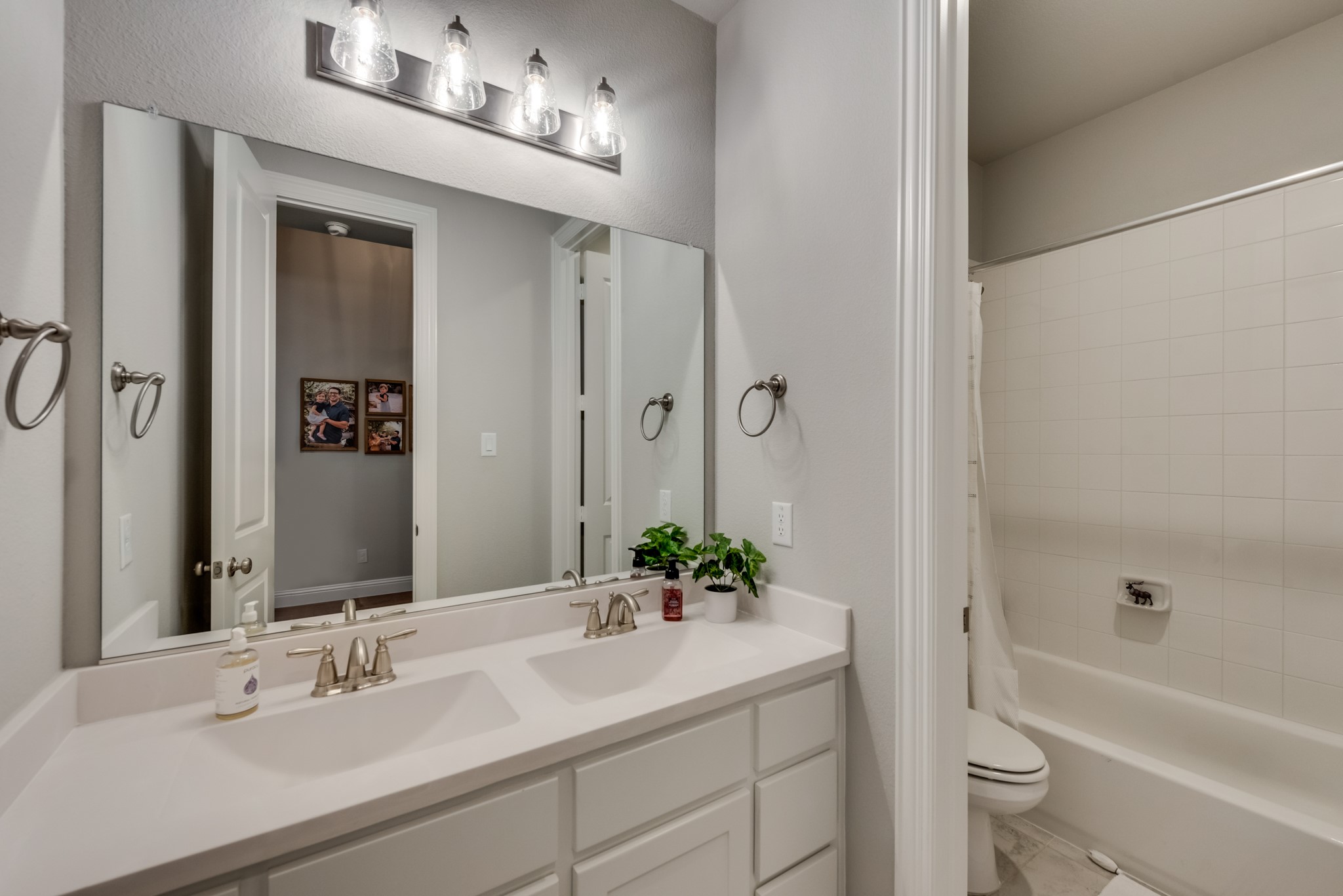 1701 Lavender Lane