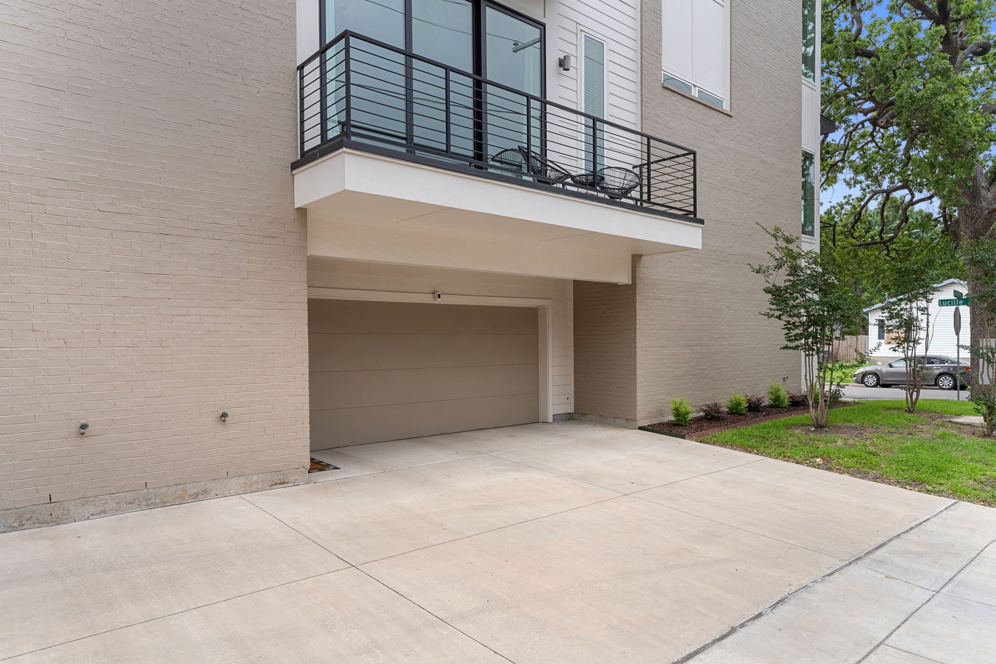 4030 Lafayette Street 102