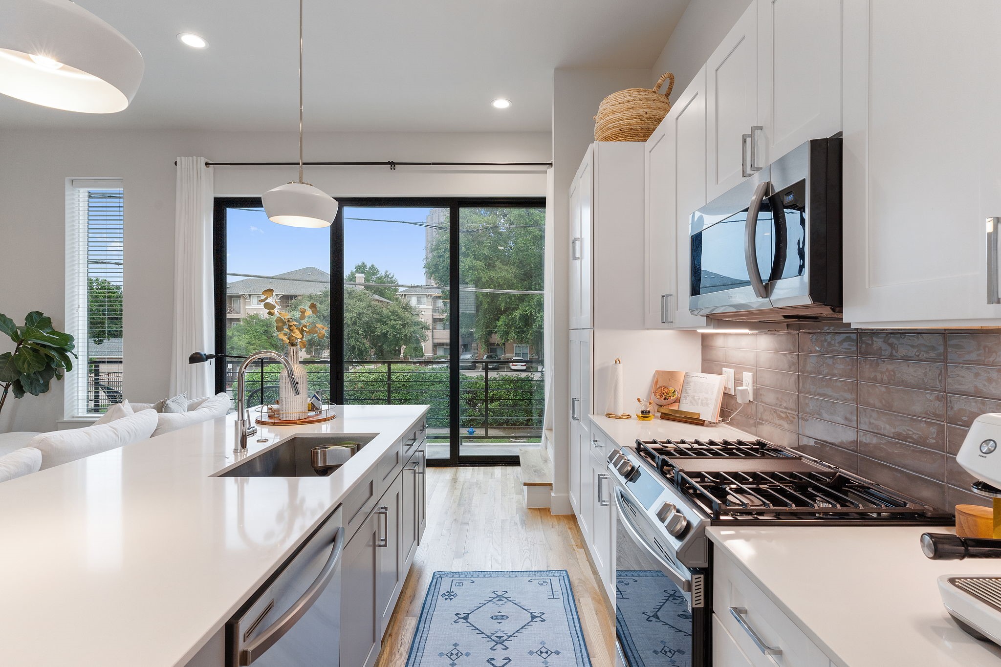 4030 Lafayette Street 102
