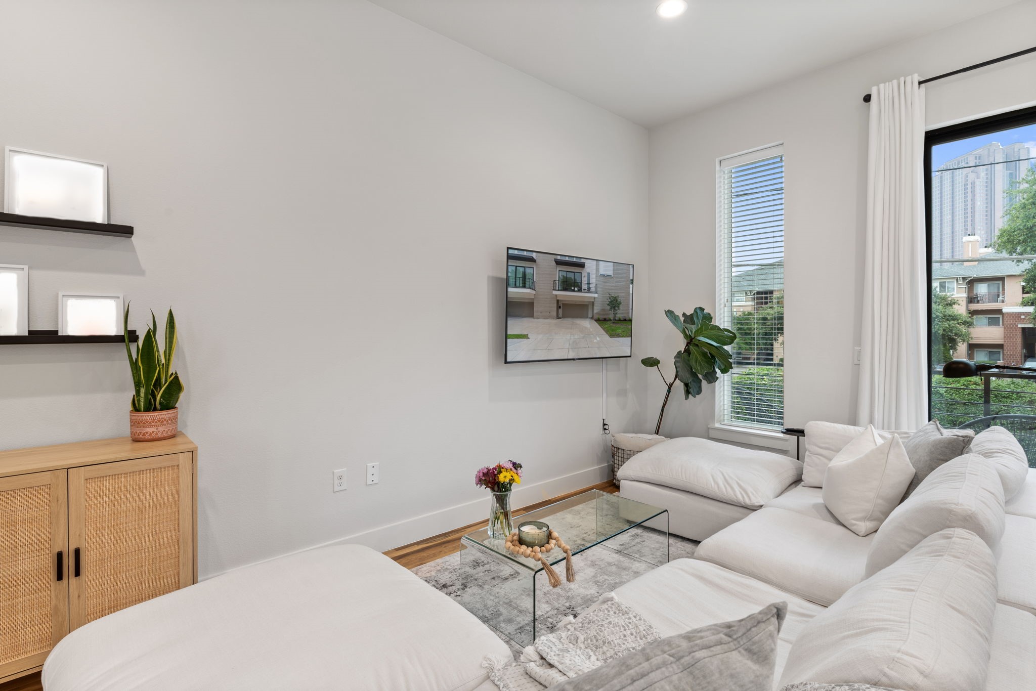 4030 Lafayette Street 102