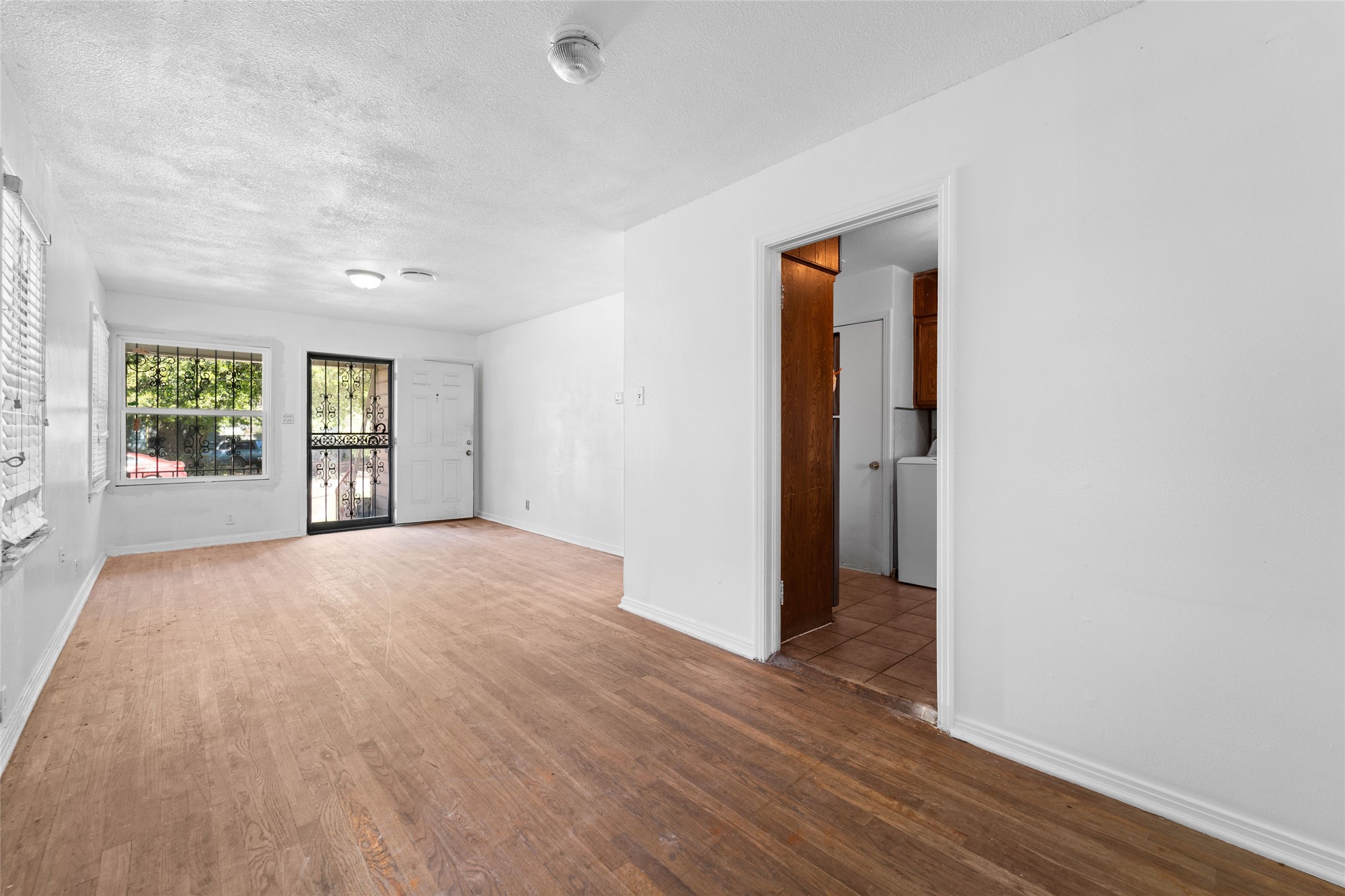 3830 Frank Street