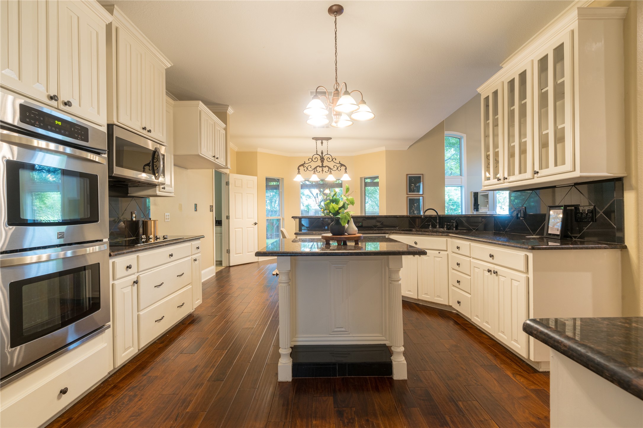 102 Ashburne Glen Lane