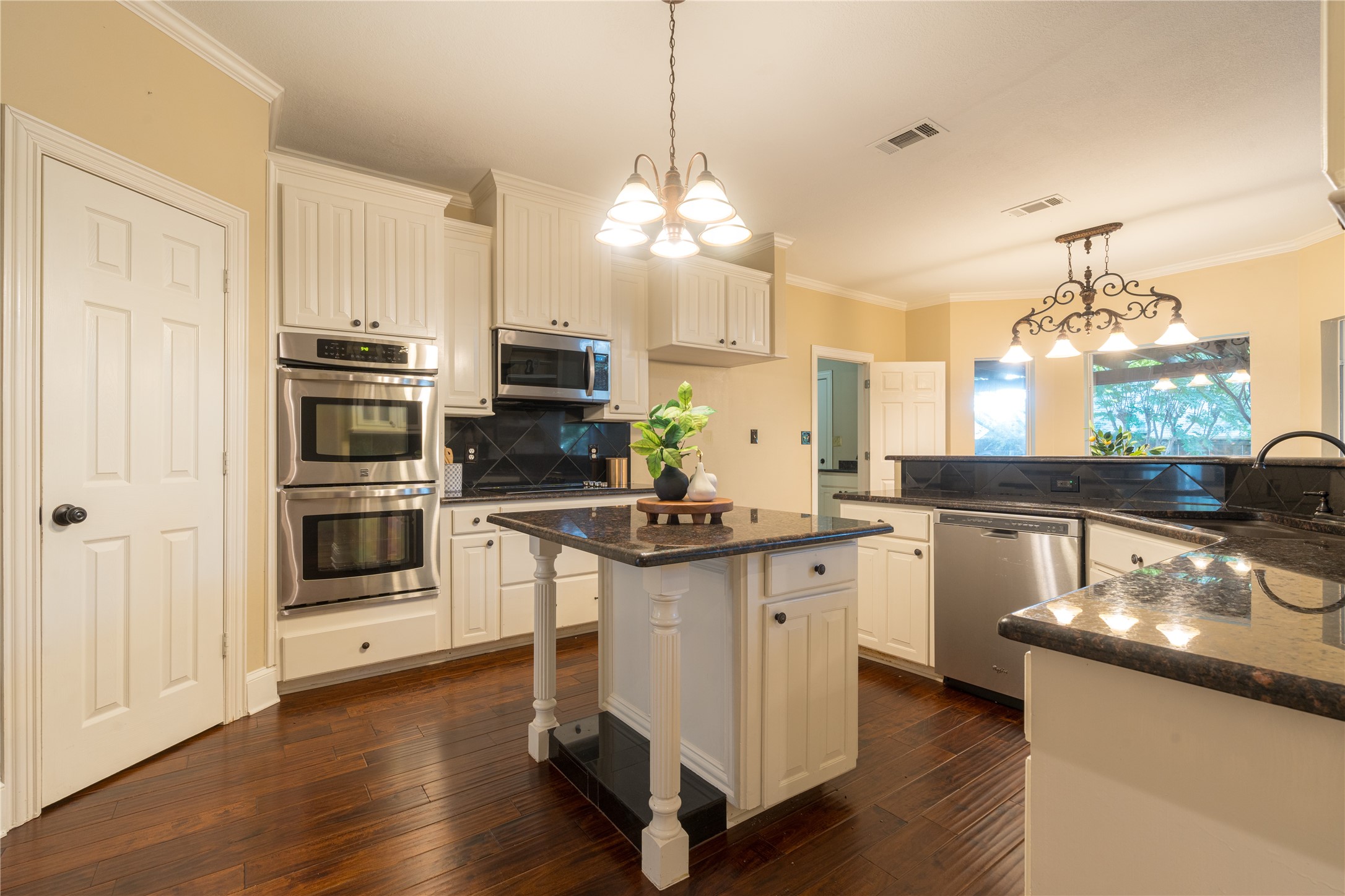 102 Ashburne Glen Lane