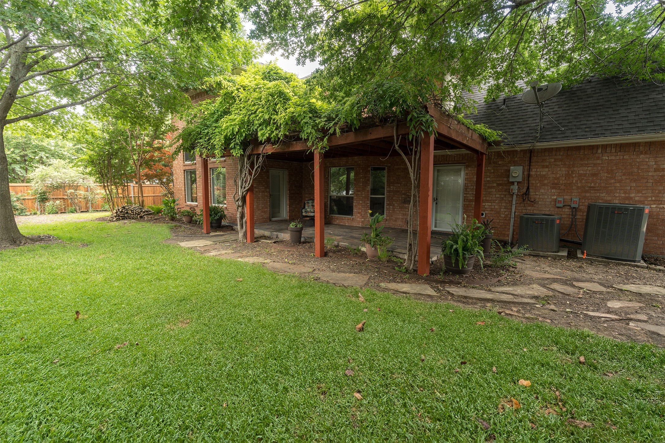 102 Ashburne Glen Lane