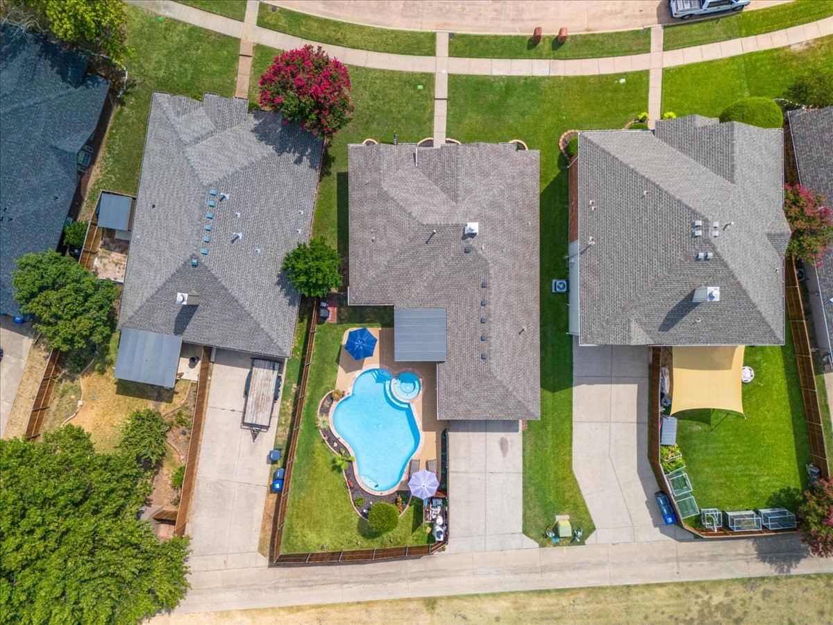 3221 Weeping Willow Court