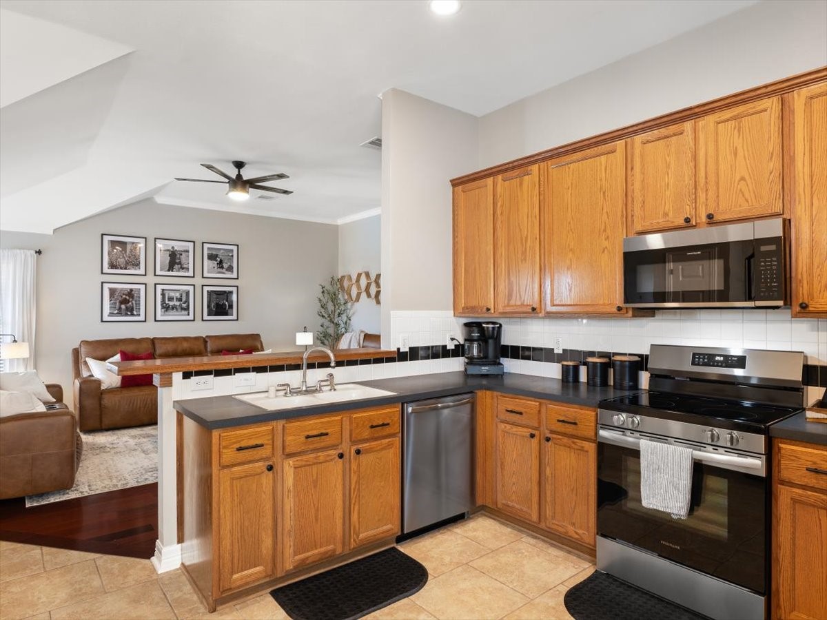 3221 Weeping Willow Court