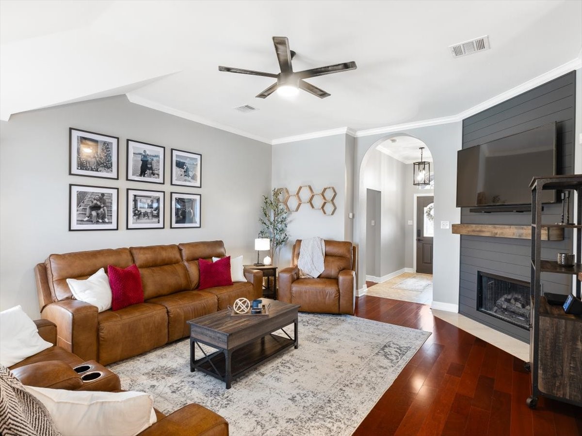 3221 Weeping Willow Court