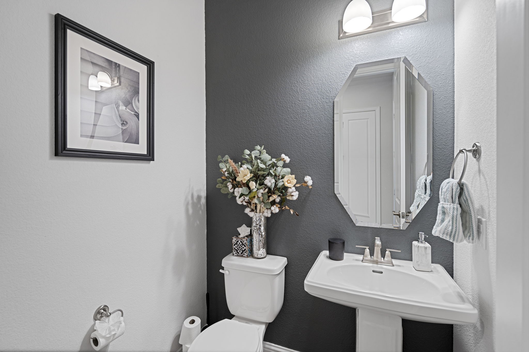 1921 Wittington Place