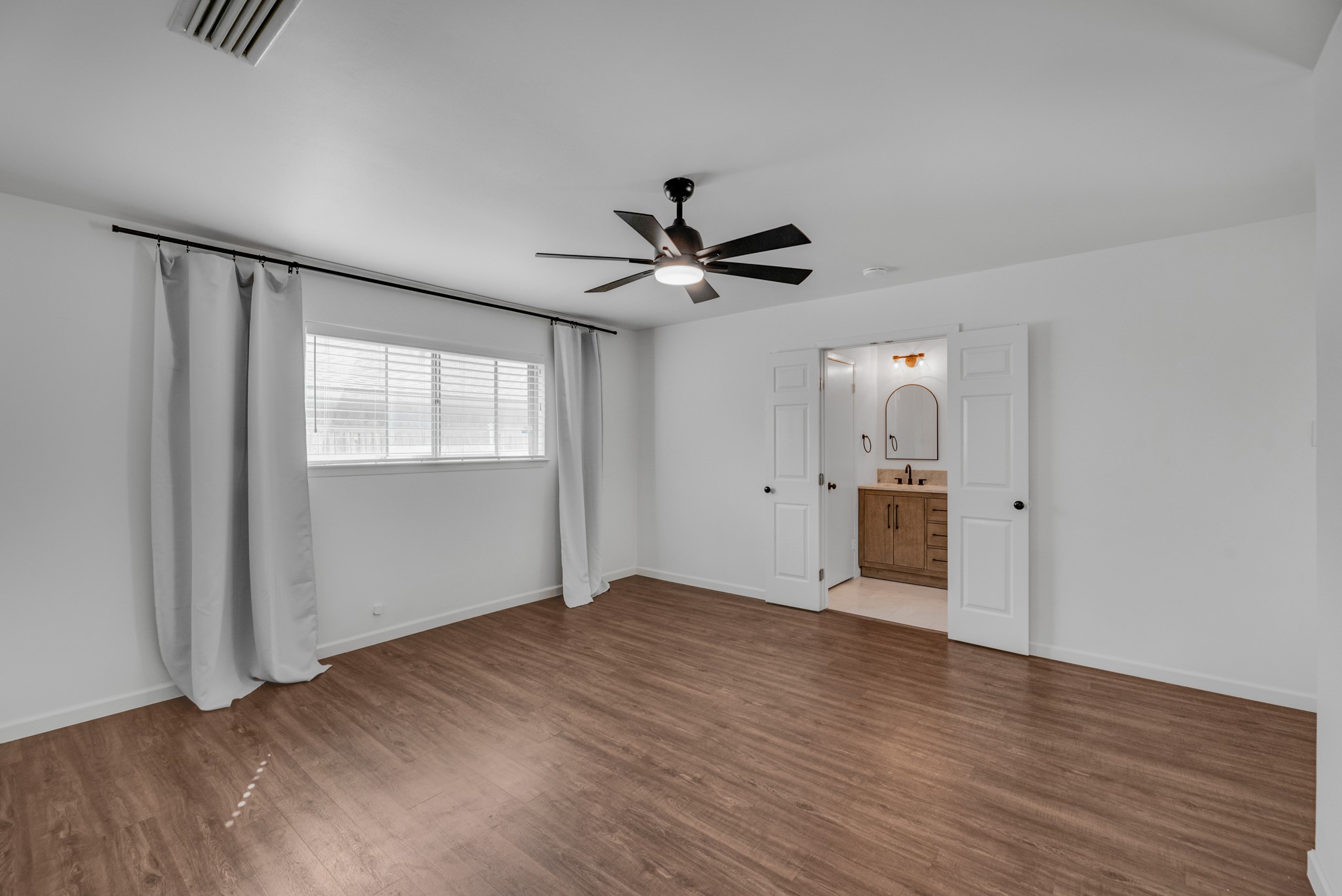 2422 Village Green Drive