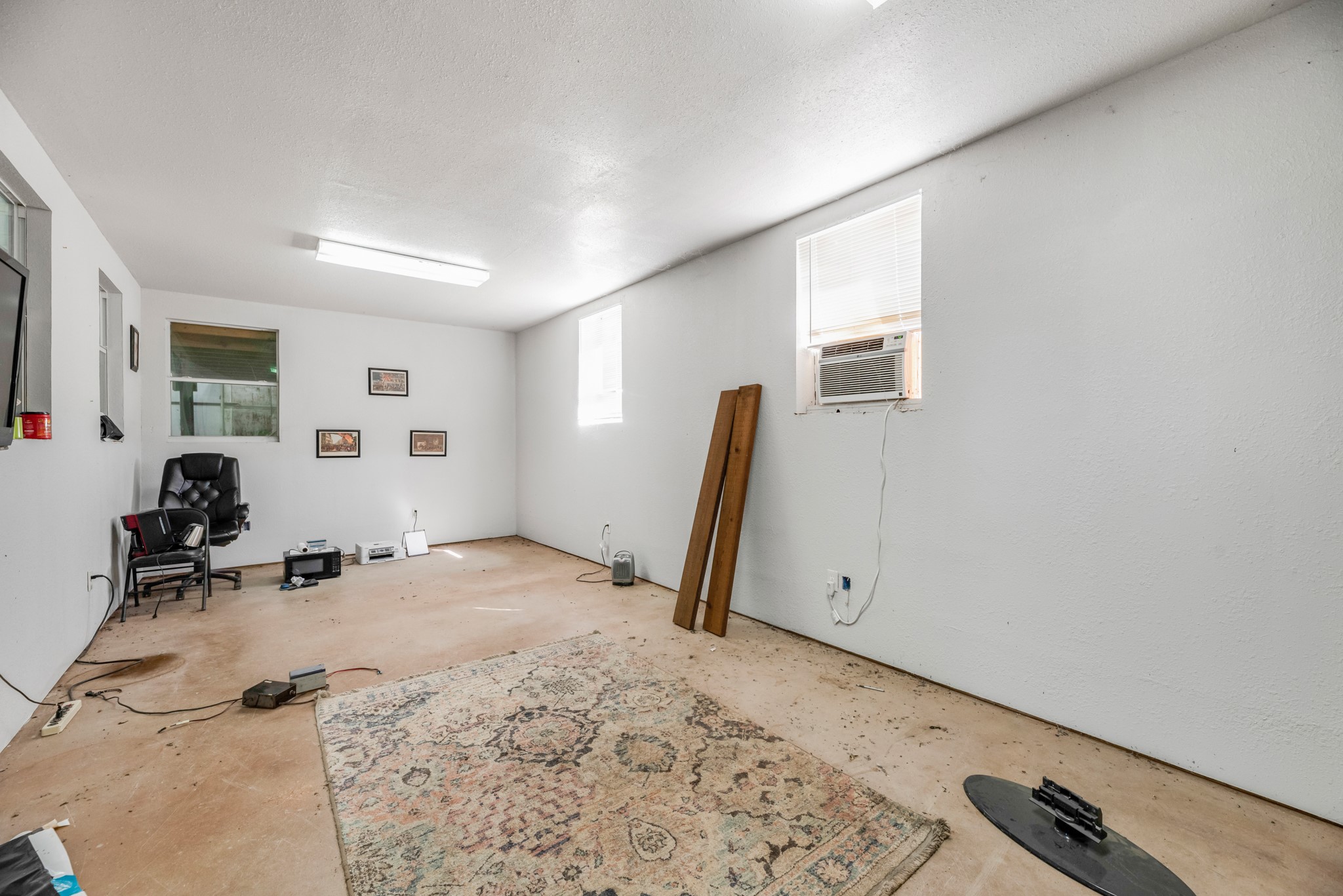 1413 Shelby Lane