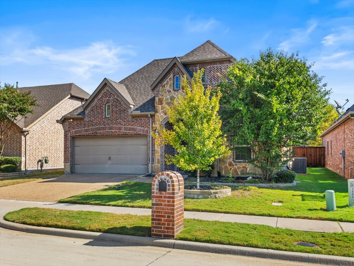 1400 Shady Bend Drive