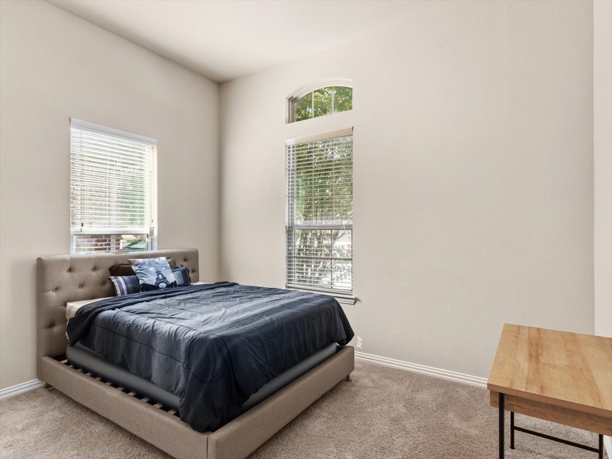 1400 Shady Bend Drive