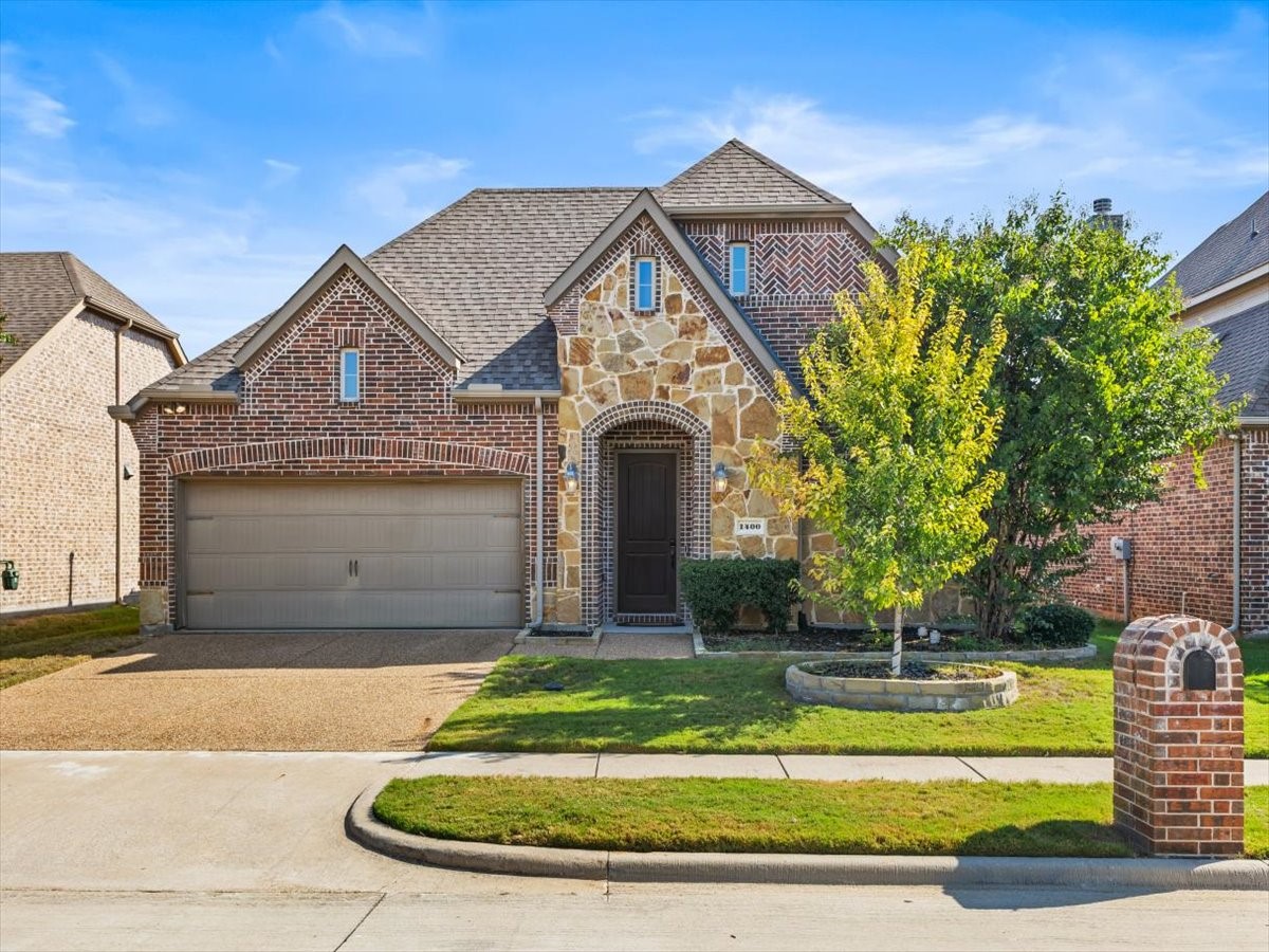 1400 Shady Bend Drive