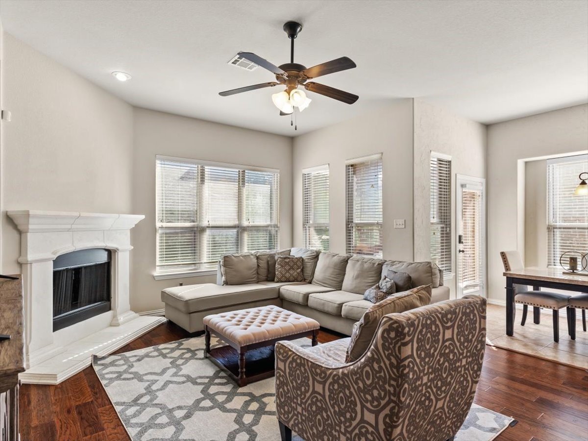 1400 Shady Bend Drive