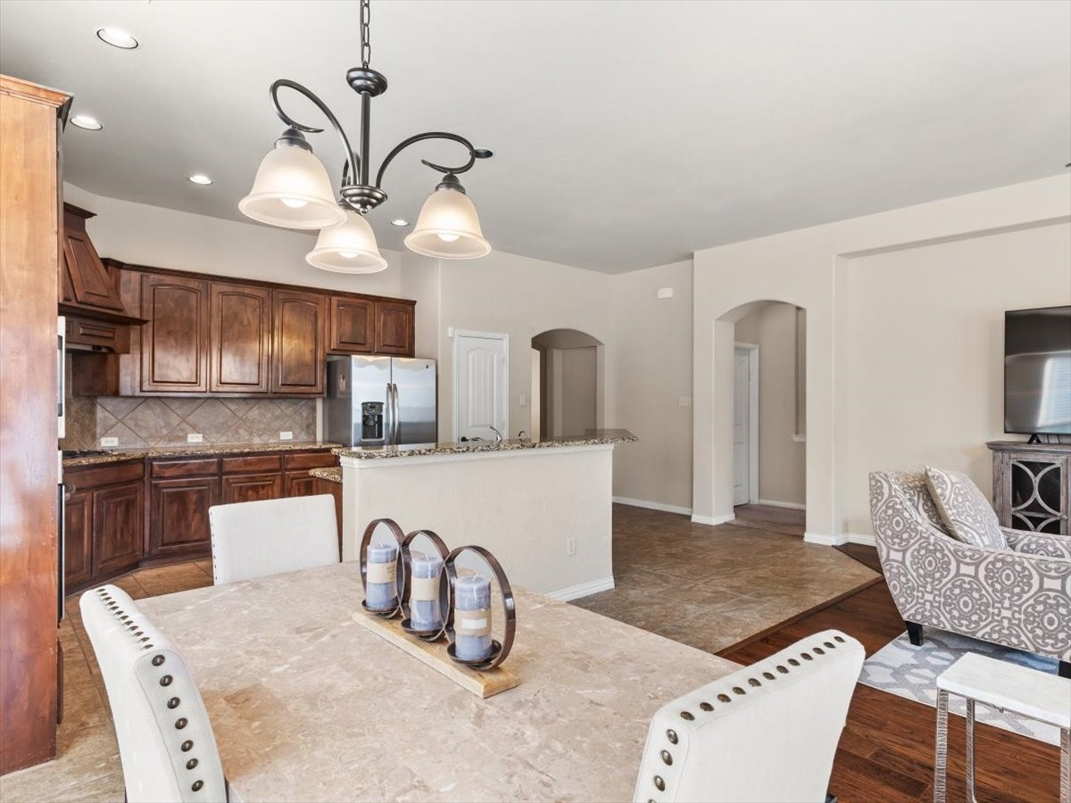 1400 Shady Bend Drive