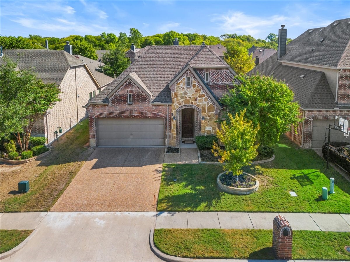 1400 Shady Bend Drive