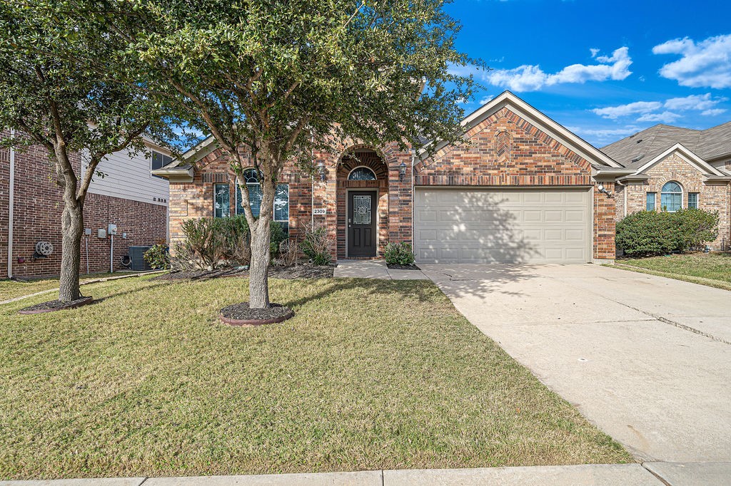 2309 Elm Valley Drive