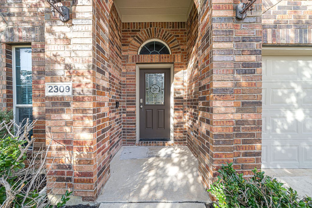 2309 Elm Valley Drive
