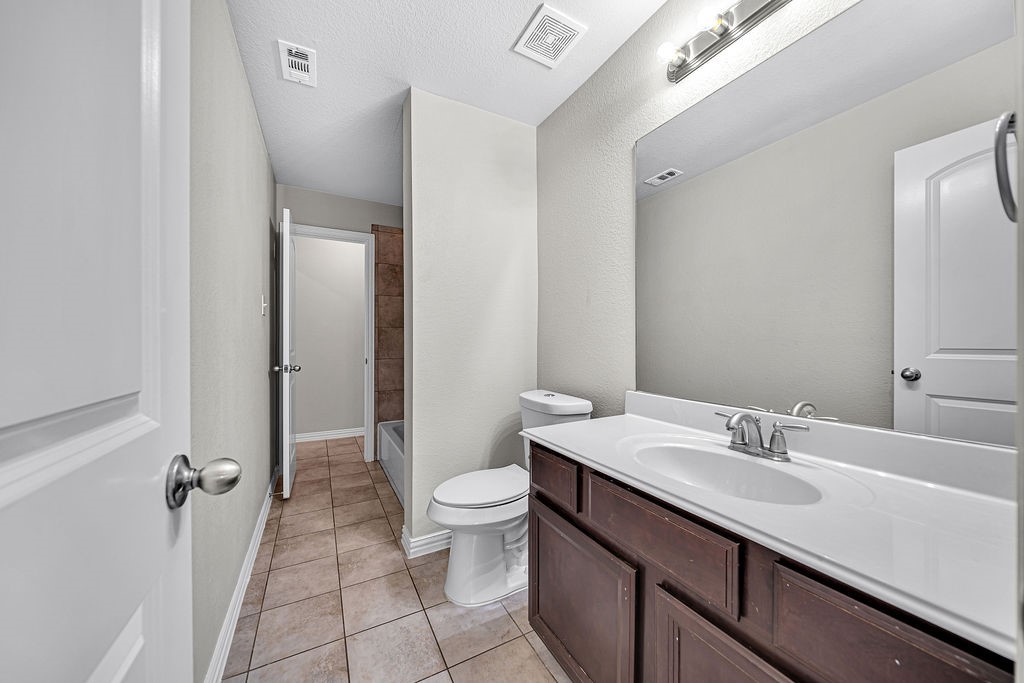 2309 Elm Valley Drive