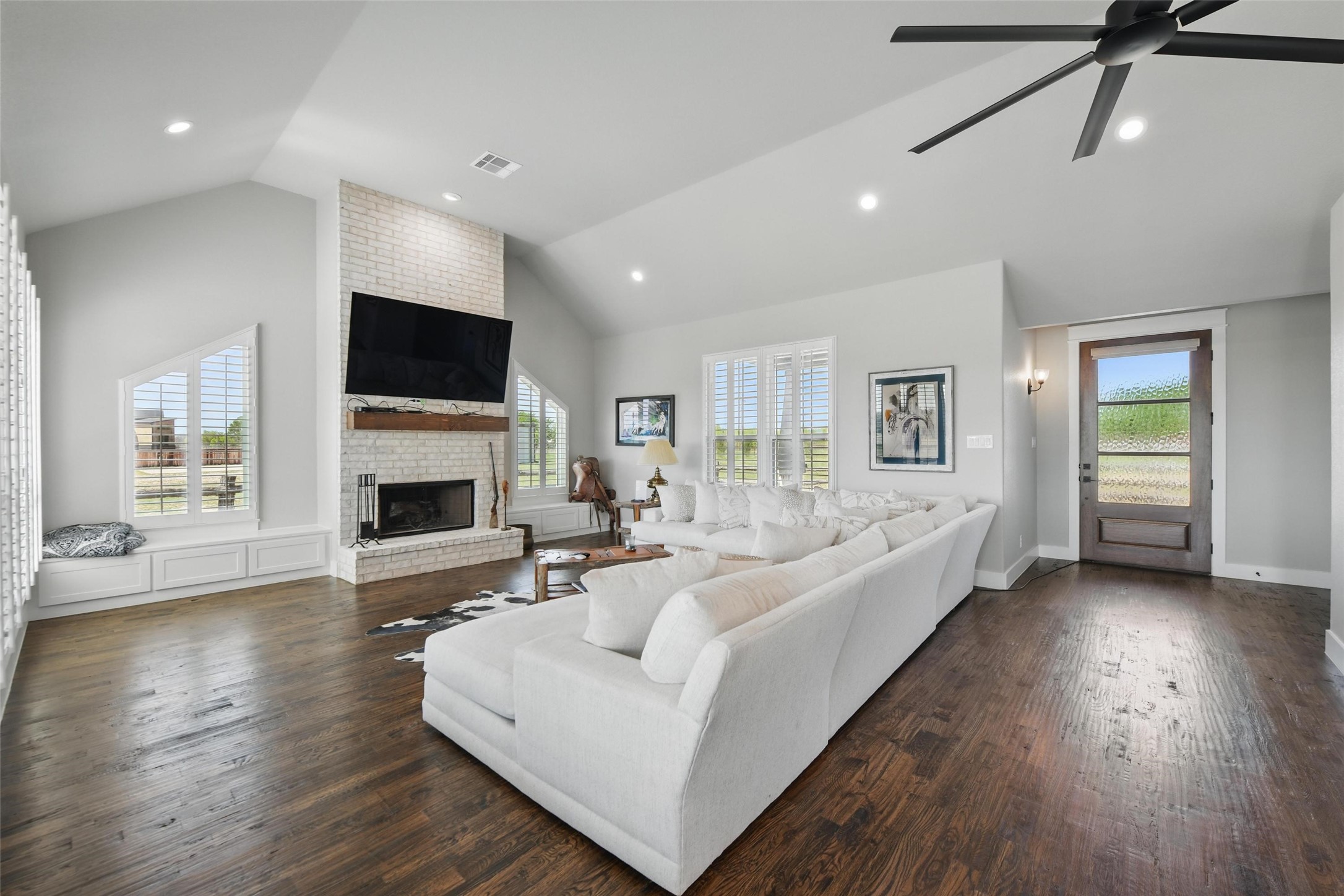 5255 Dennis Road