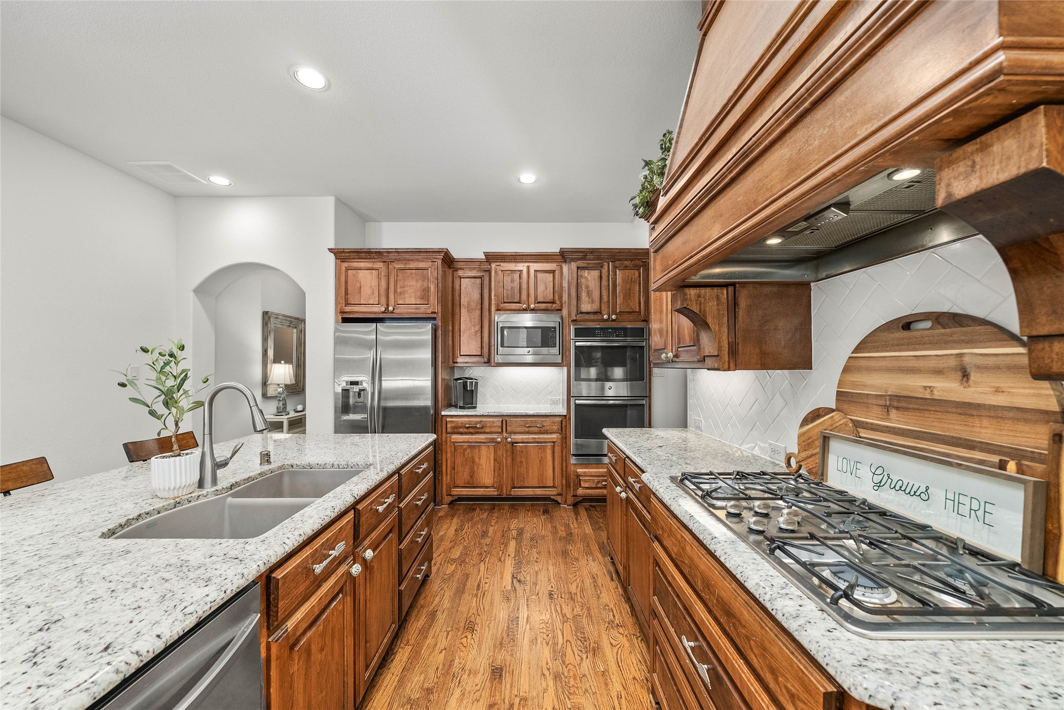 2344 Vaquero Lane