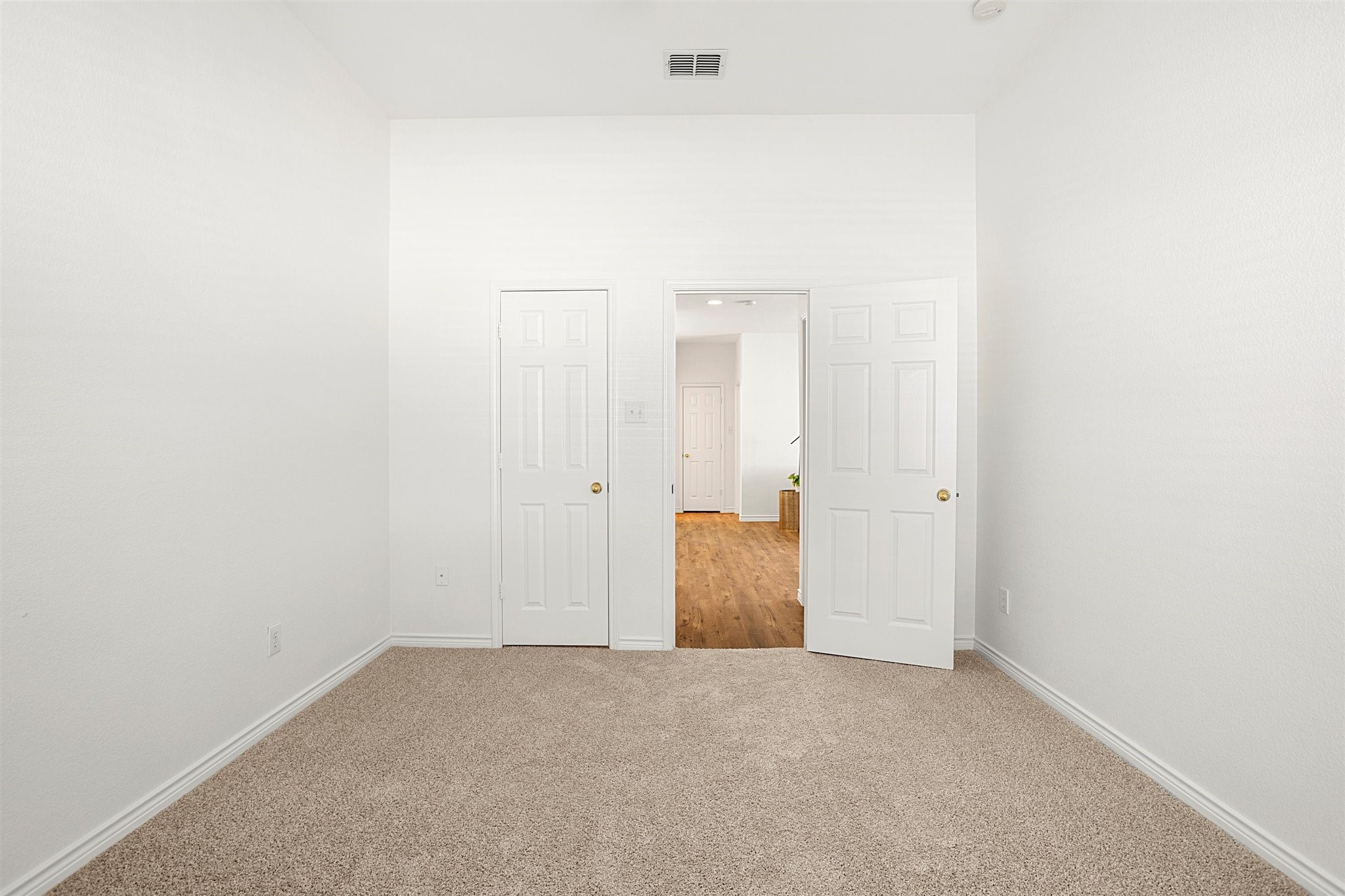 910 Fieldstone Drive