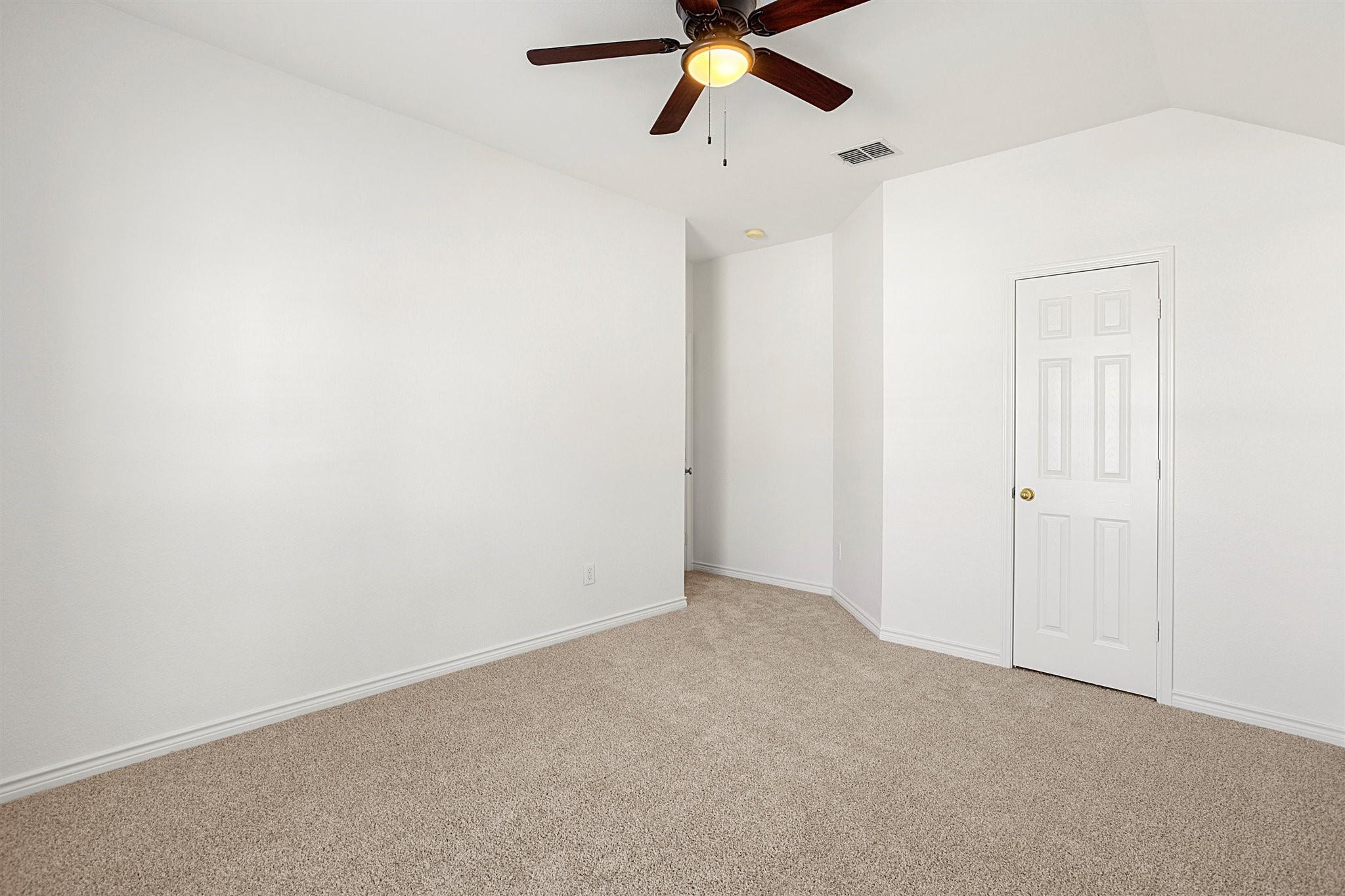 910 Fieldstone Drive