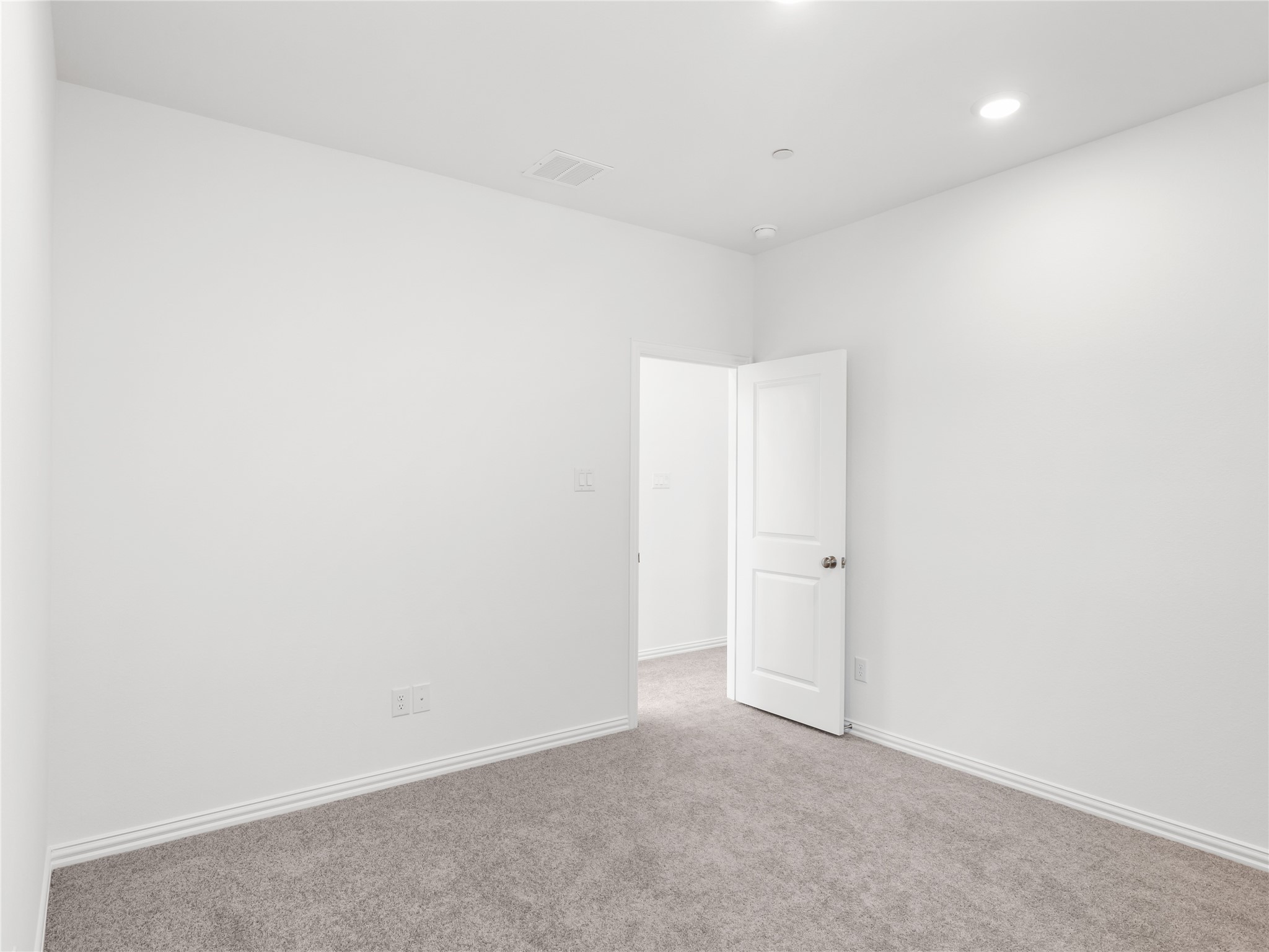 2833 Jacaranda Drive