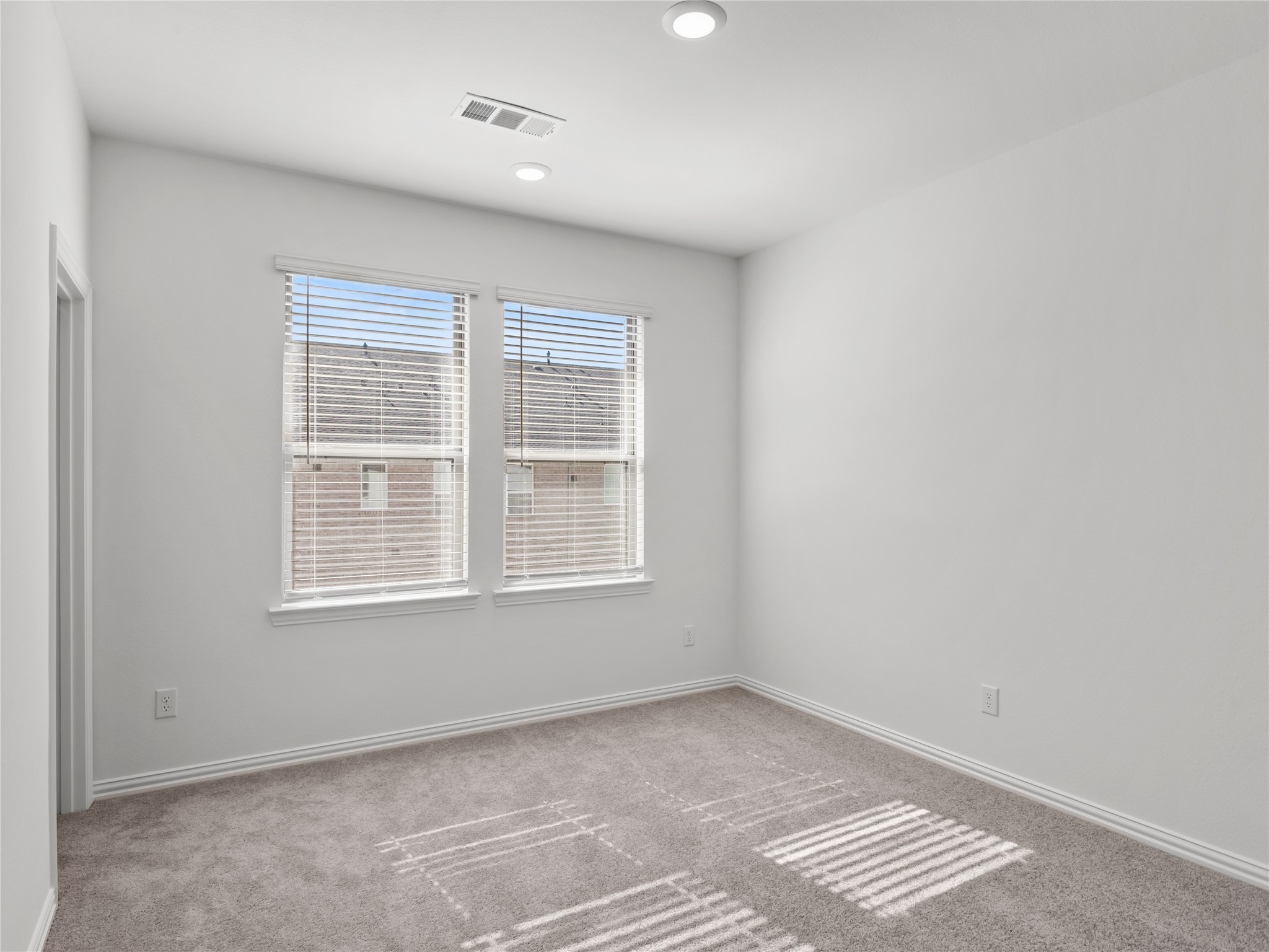 2833 Jacaranda Drive