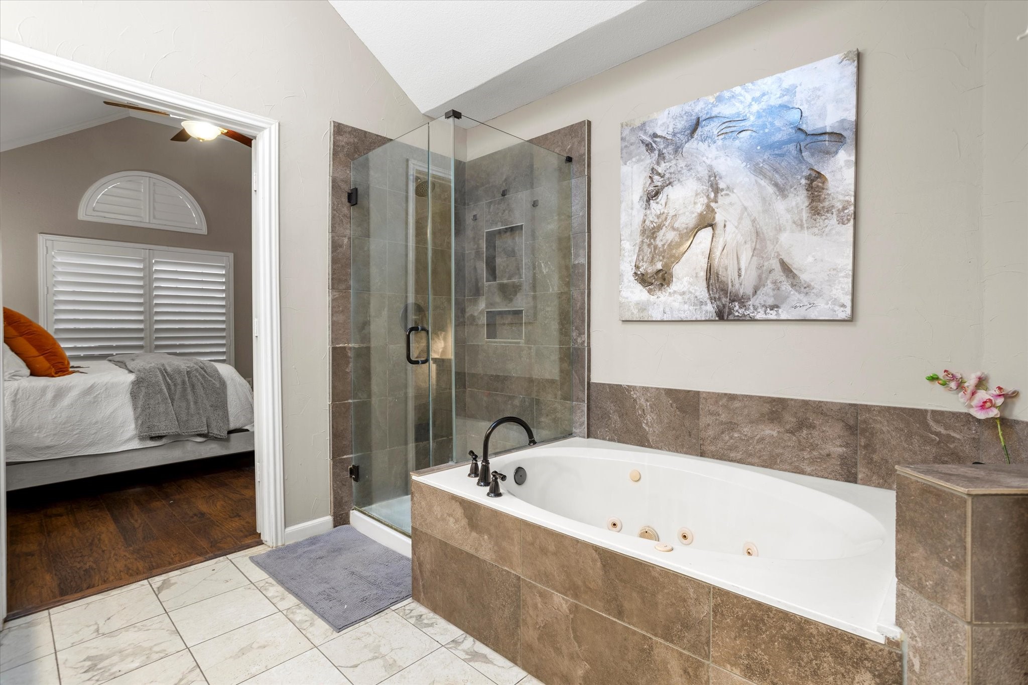 2127 Amherst Drive