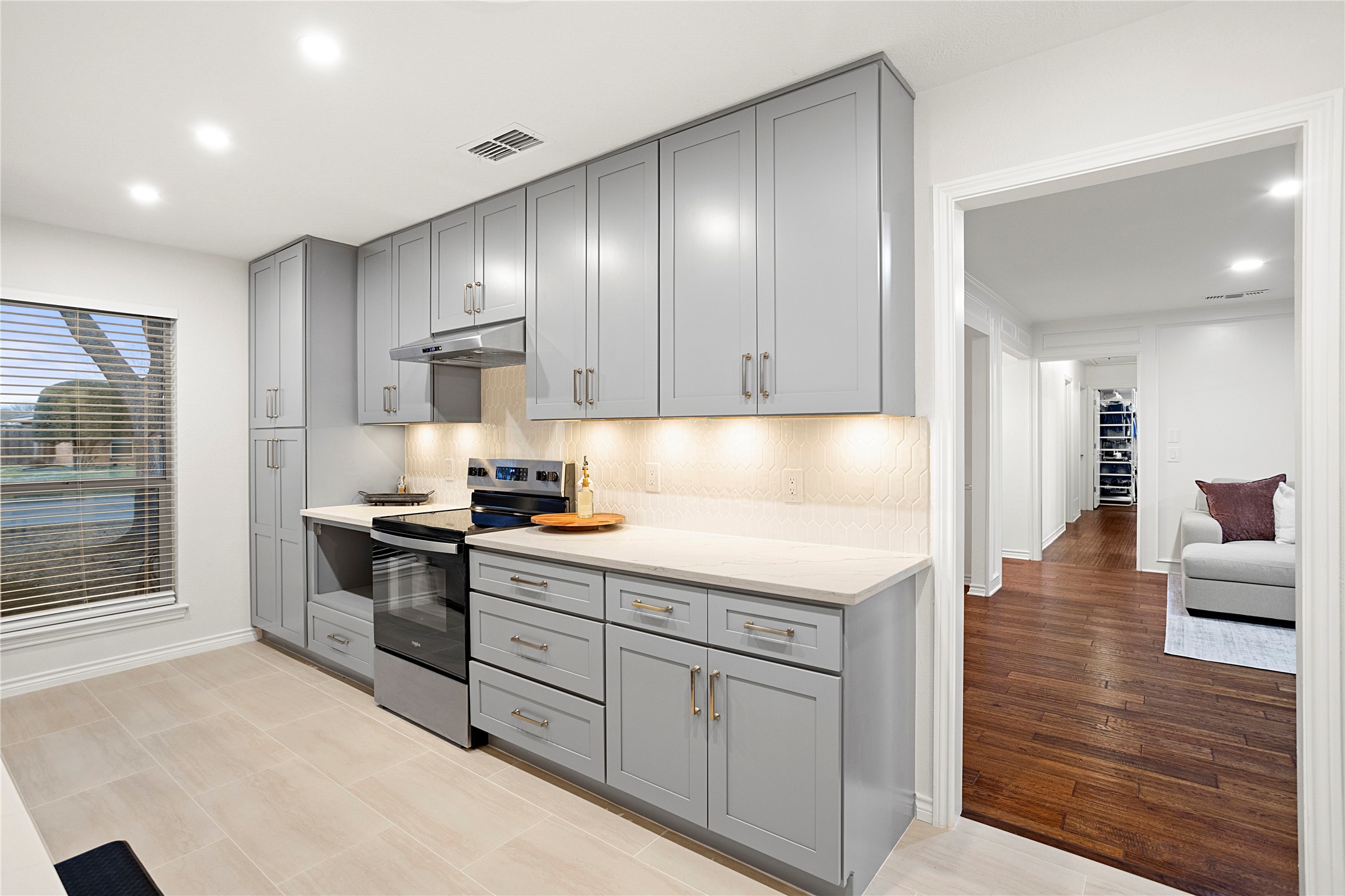 2605 Bunker Hill Circle