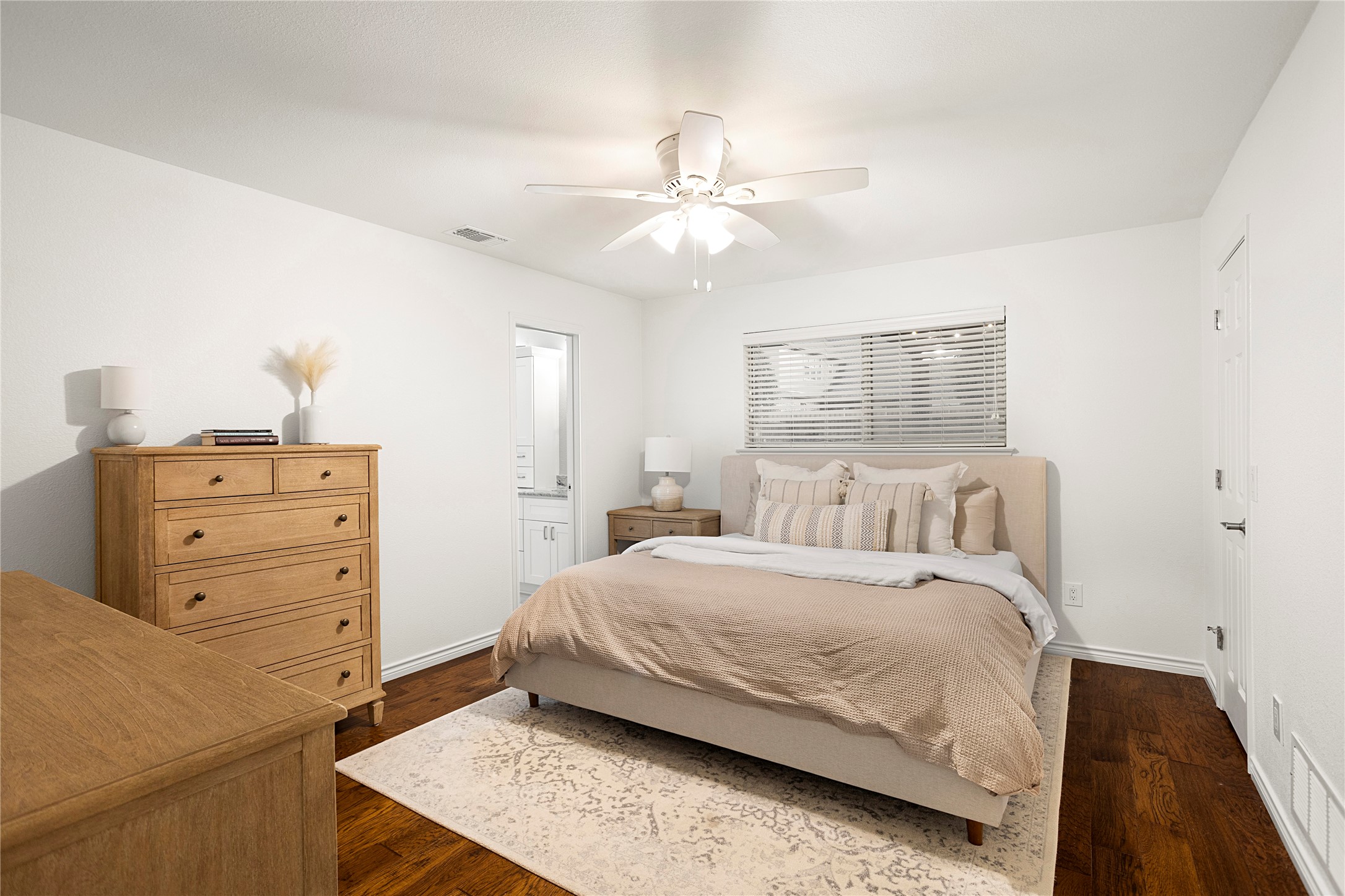 2605 Bunker Hill Circle