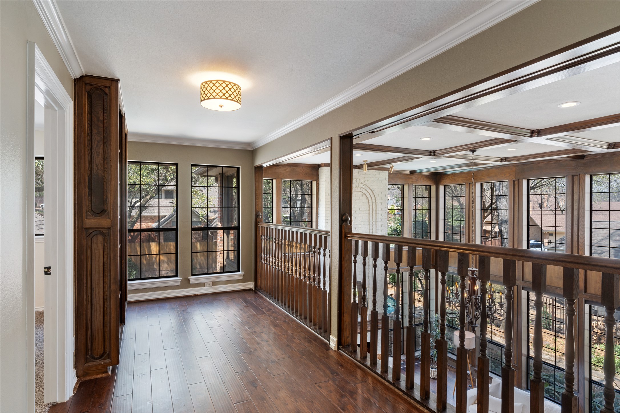 2210 Forest Creek