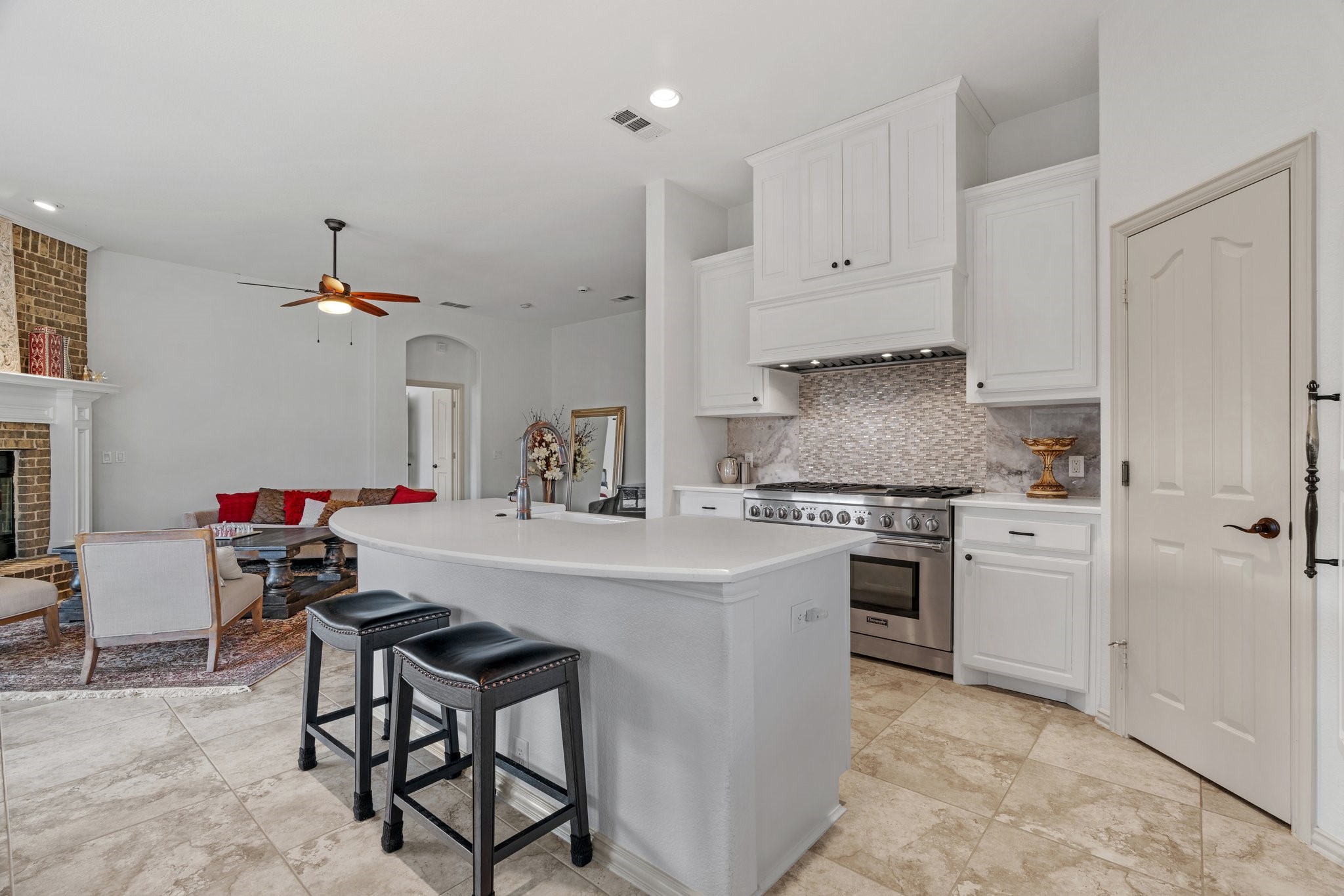 1420 Crescent Valley Drive