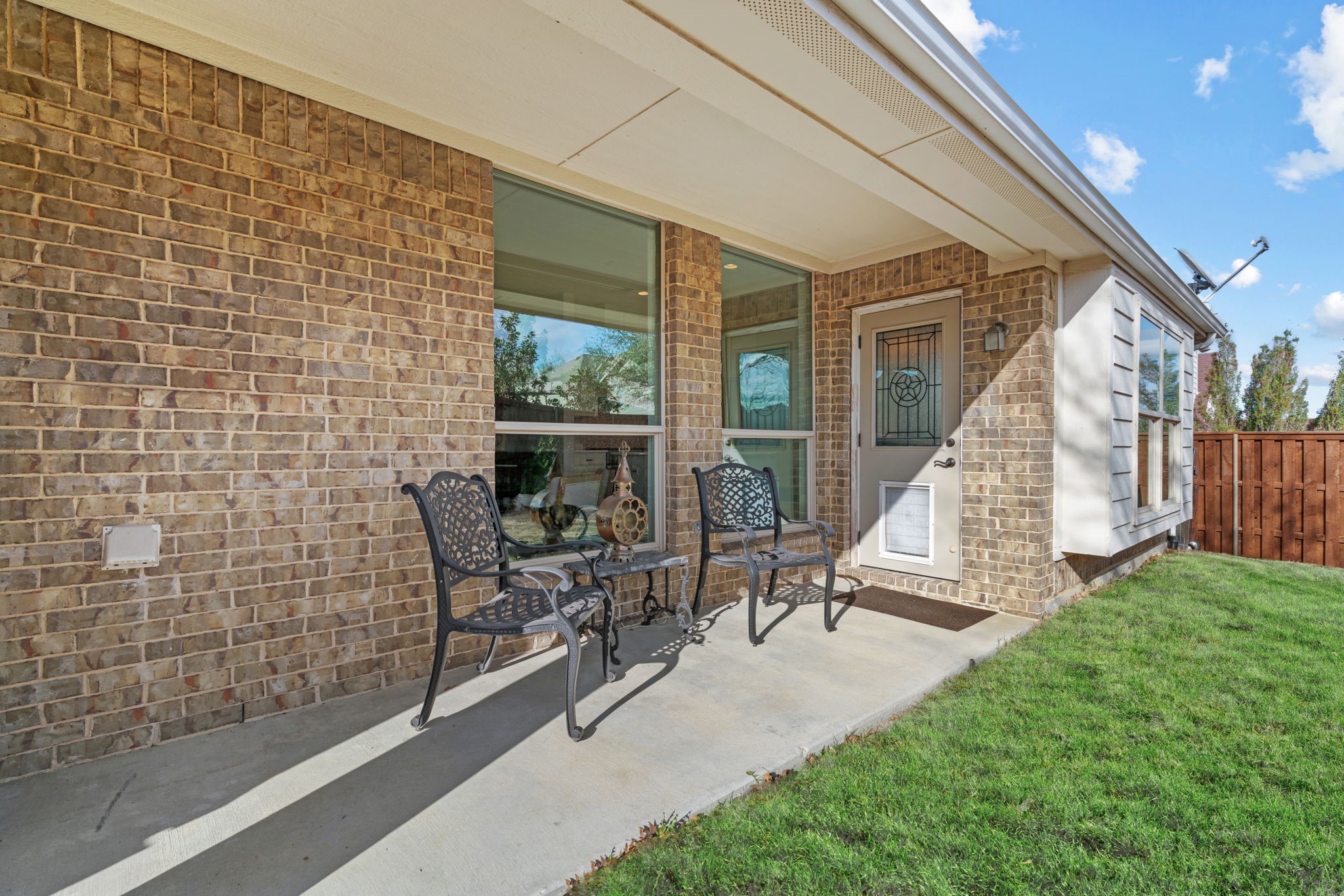 1420 Crescent Valley Drive