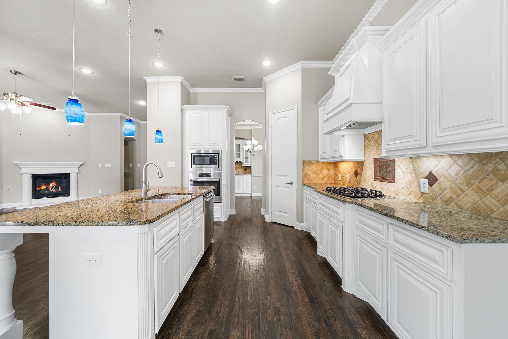 1120 Circle J Trail
