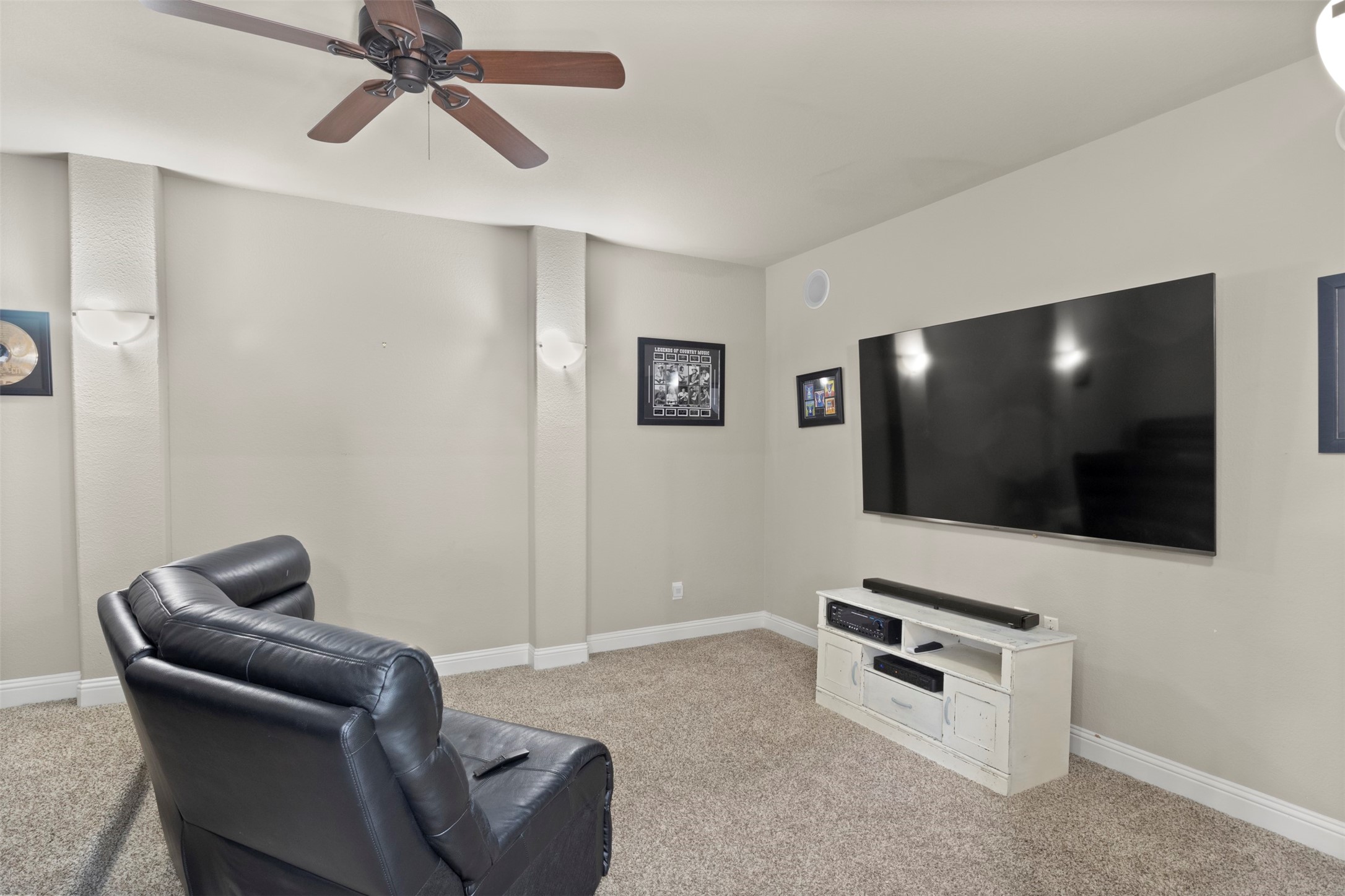 1120 Circle J Trail
