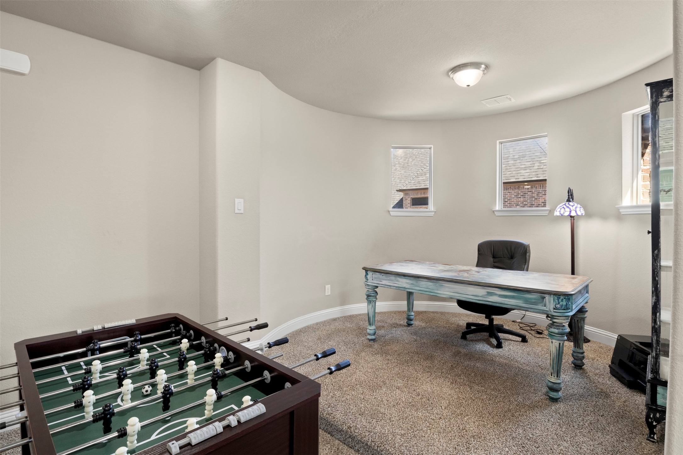 1120 Circle J Trail
