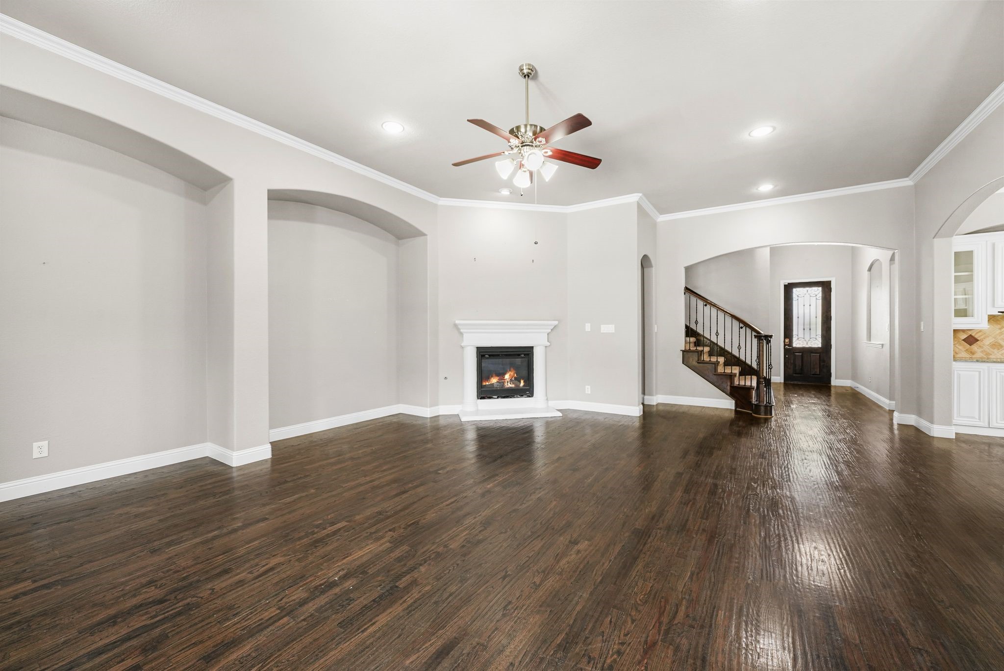 1120 Circle J Trail