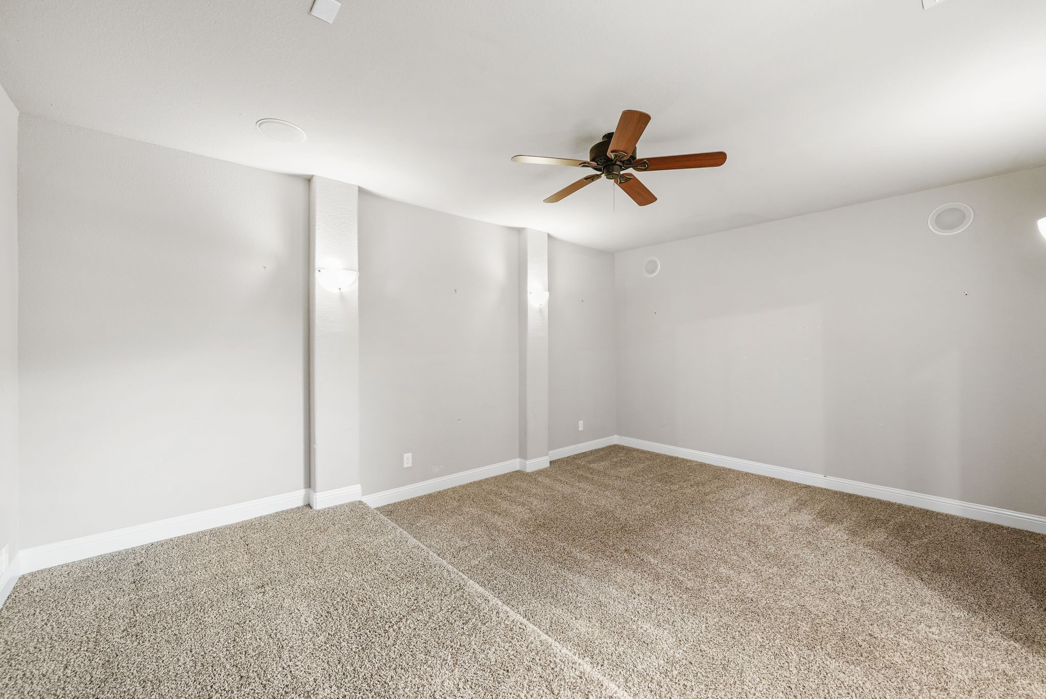 1120 Circle J Trail