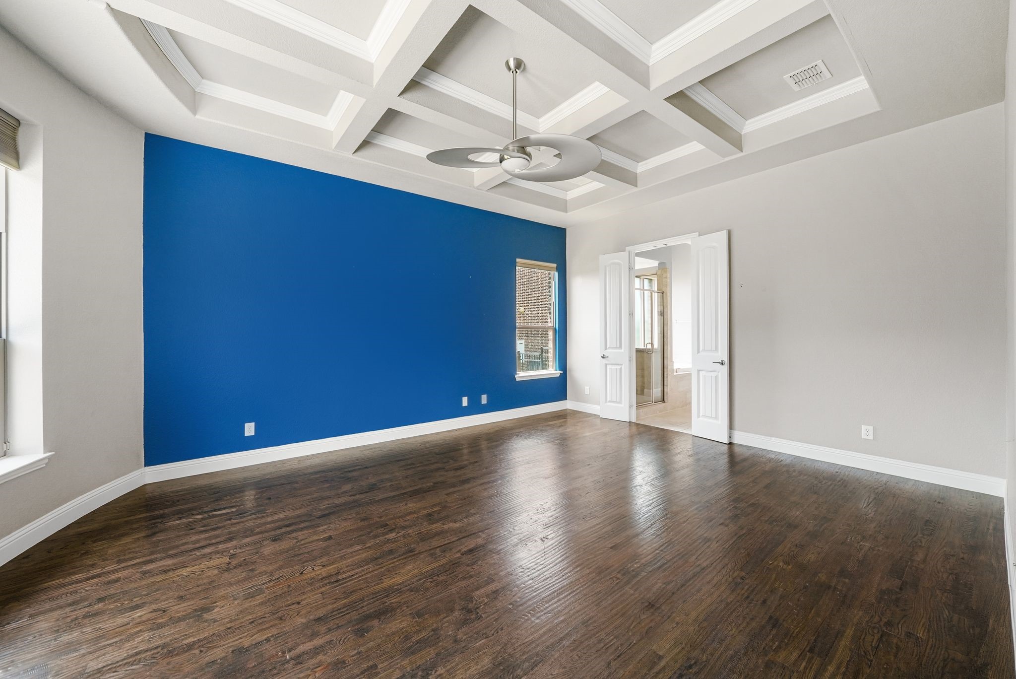 1120 Circle J Trail