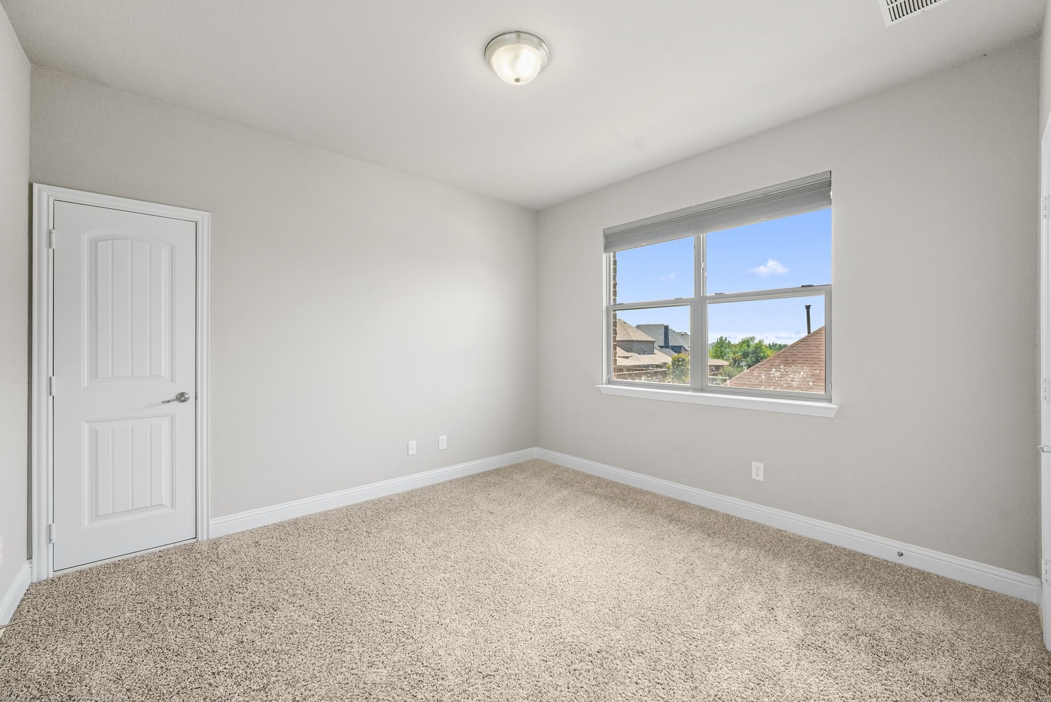 1120 Circle J Trail